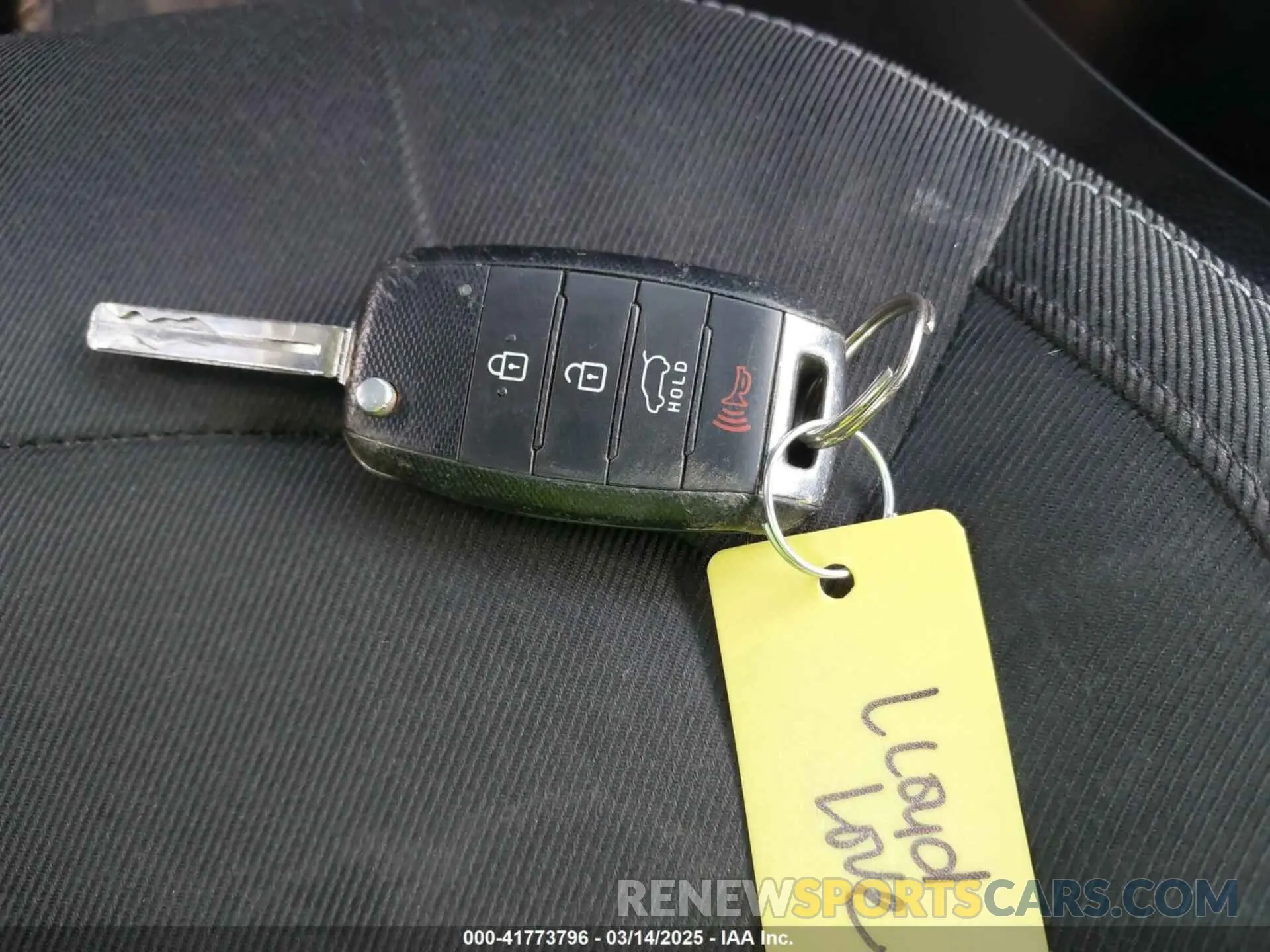 11 Photograph of a damaged car KNDJP3A52K7634500 KIA SOUL 2019