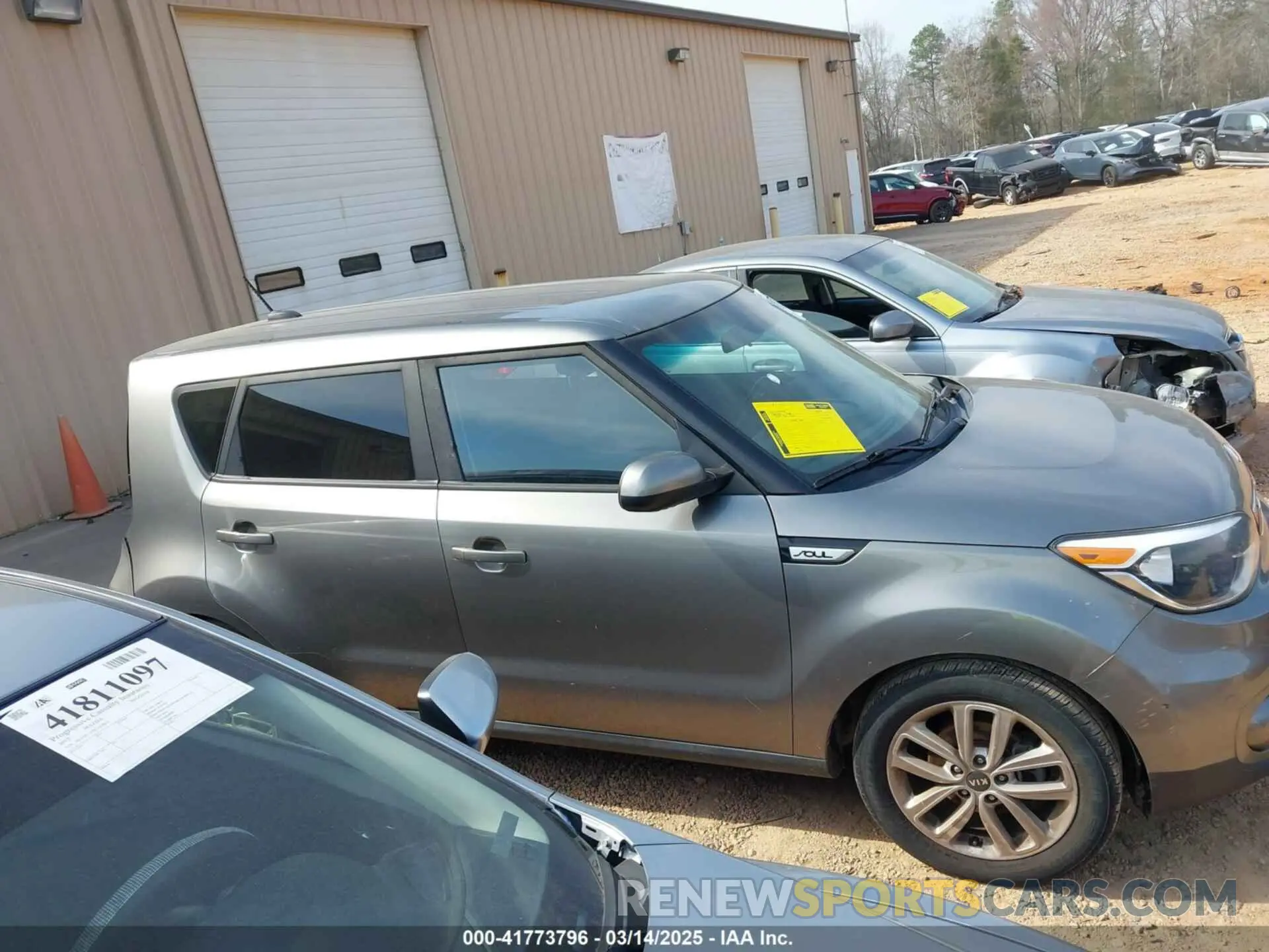 13 Photograph of a damaged car KNDJP3A52K7634500 KIA SOUL 2019