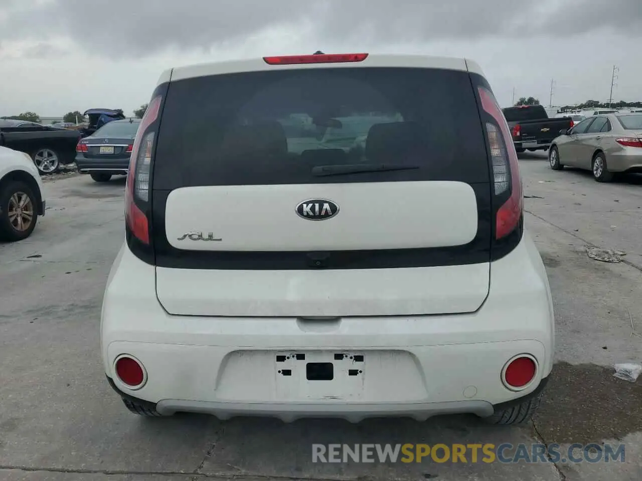 6 Photograph of a damaged car KNDJP3A52K7660613 KIA SOUL 2019