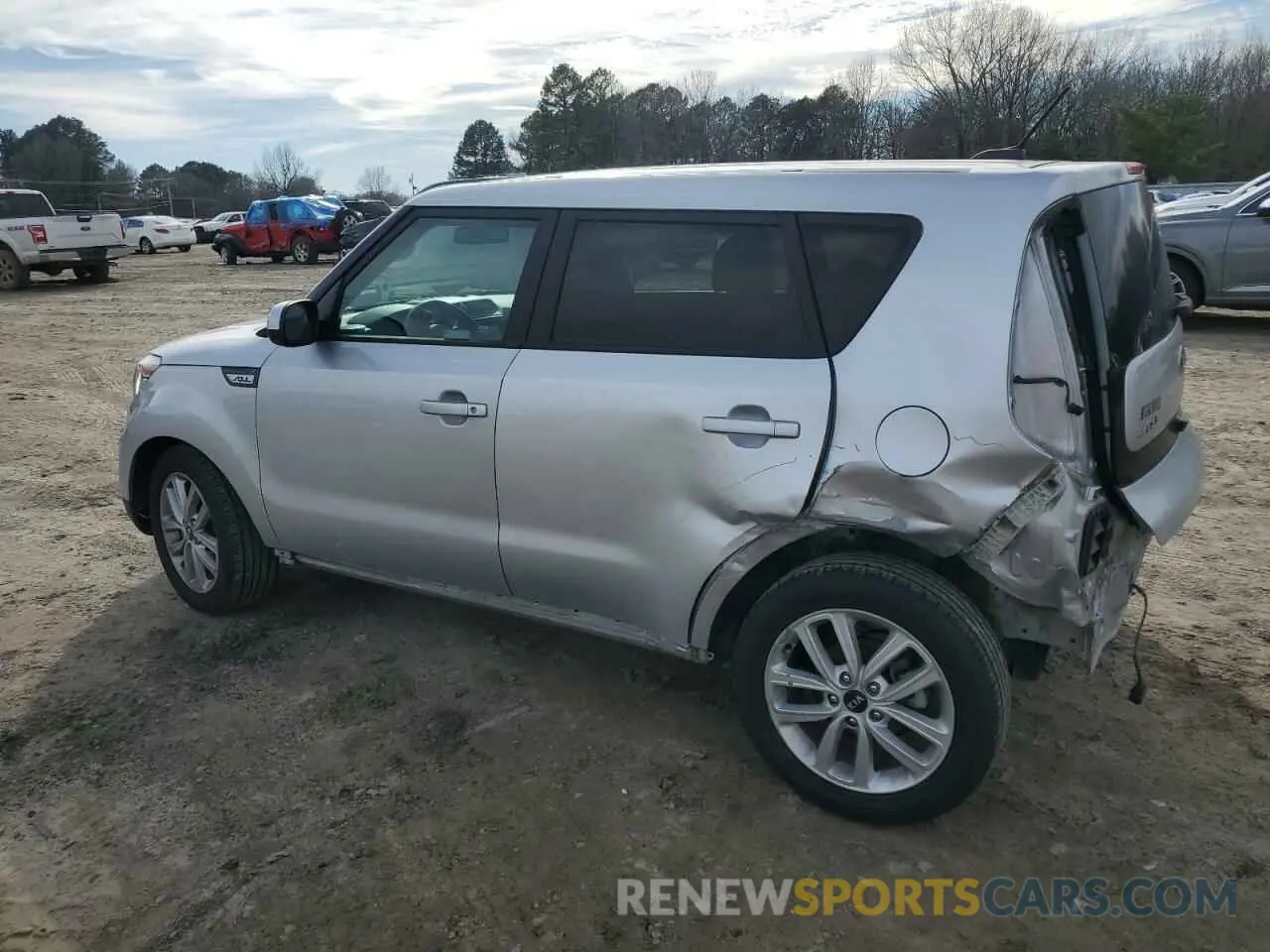 2 Photograph of a damaged car KNDJP3A52K7690257 KIA SOUL 2019
