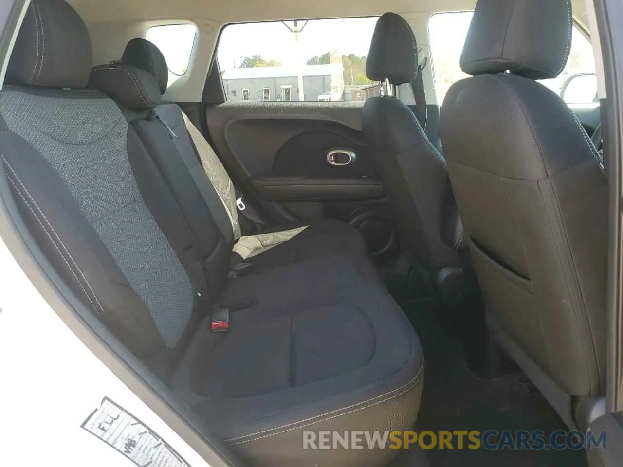 11 Photograph of a damaged car KNDJP3A52K7691523 KIA SOUL 2019
