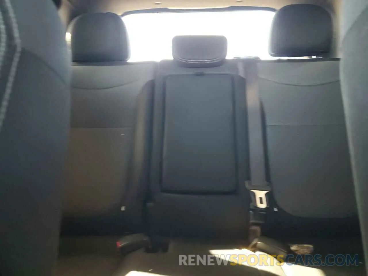10 Photograph of a damaged car KNDJP3A53K7000970 KIA SOUL 2019