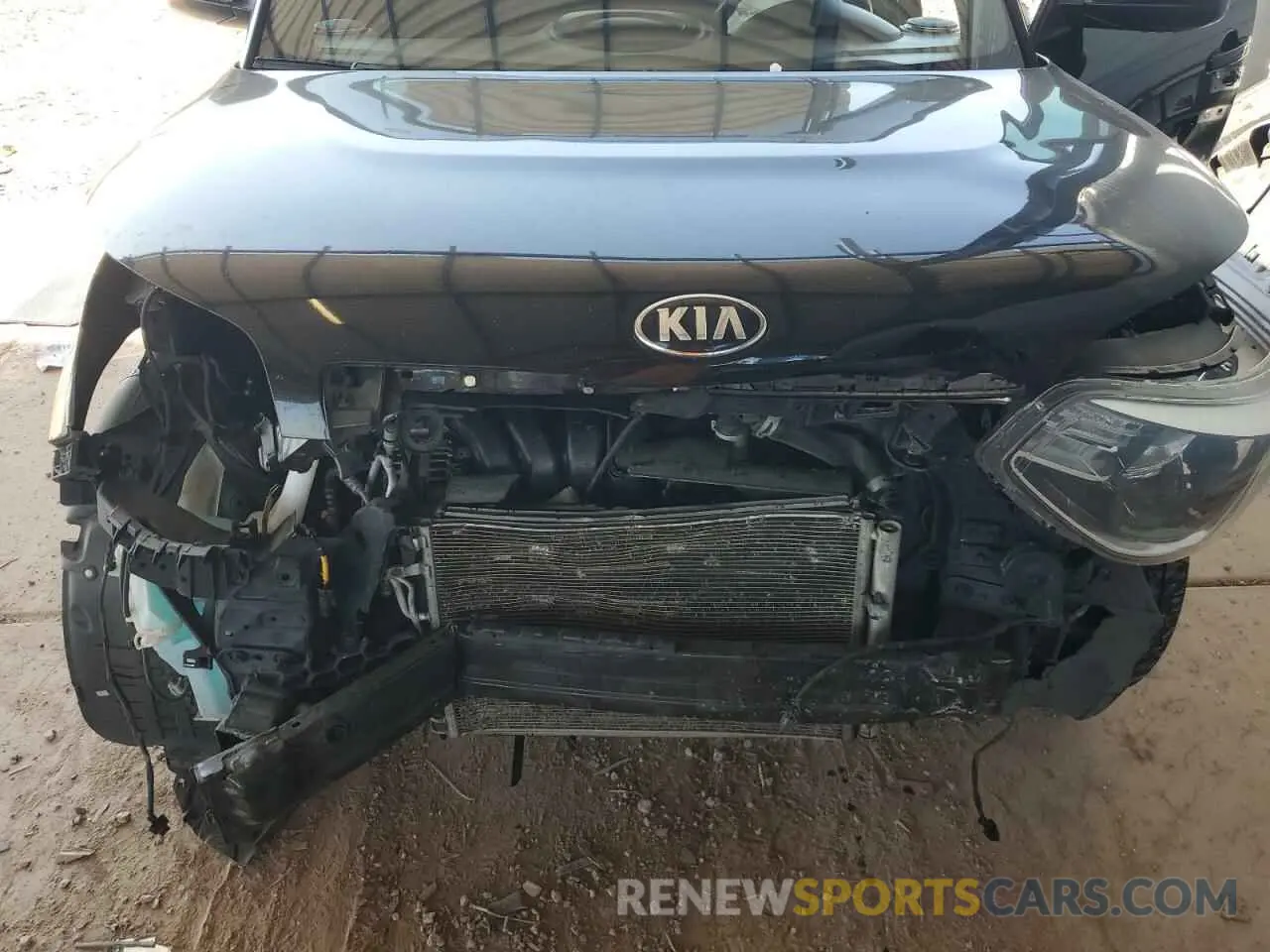 13 Photograph of a damaged car KNDJP3A53K7000970 KIA SOUL 2019