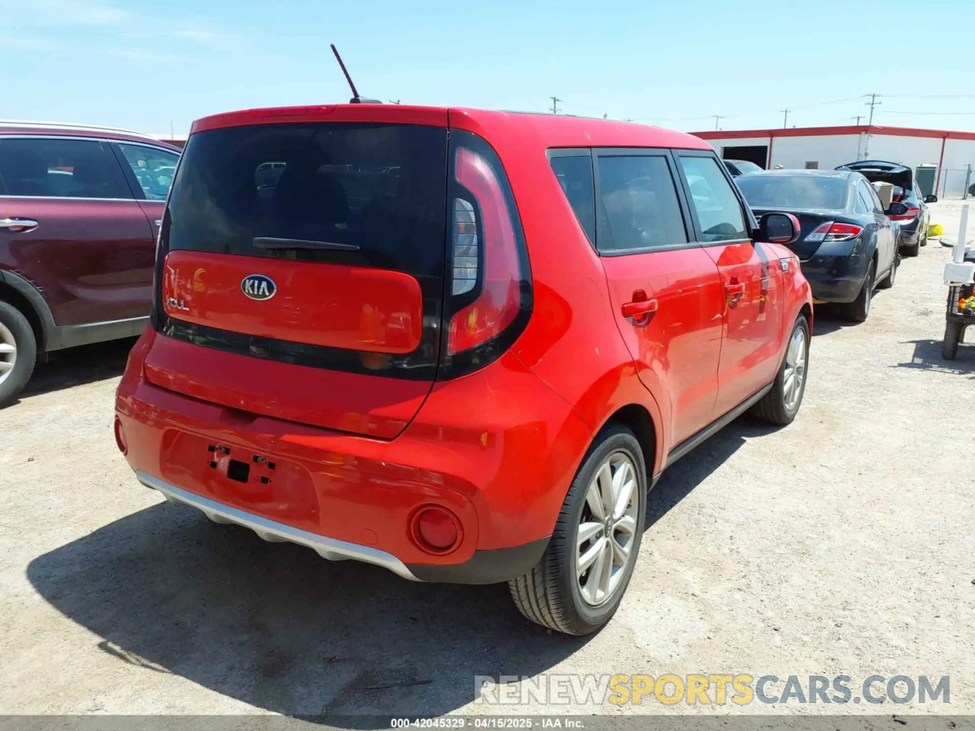 4 Photograph of a damaged car KNDJP3A53K7022595 KIA SOUL 2019
