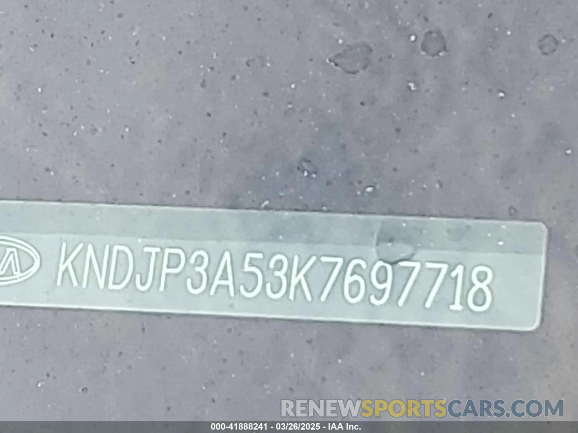 18 Photograph of a damaged car KNDJP3A53K7697718 KIA SOUL 2019