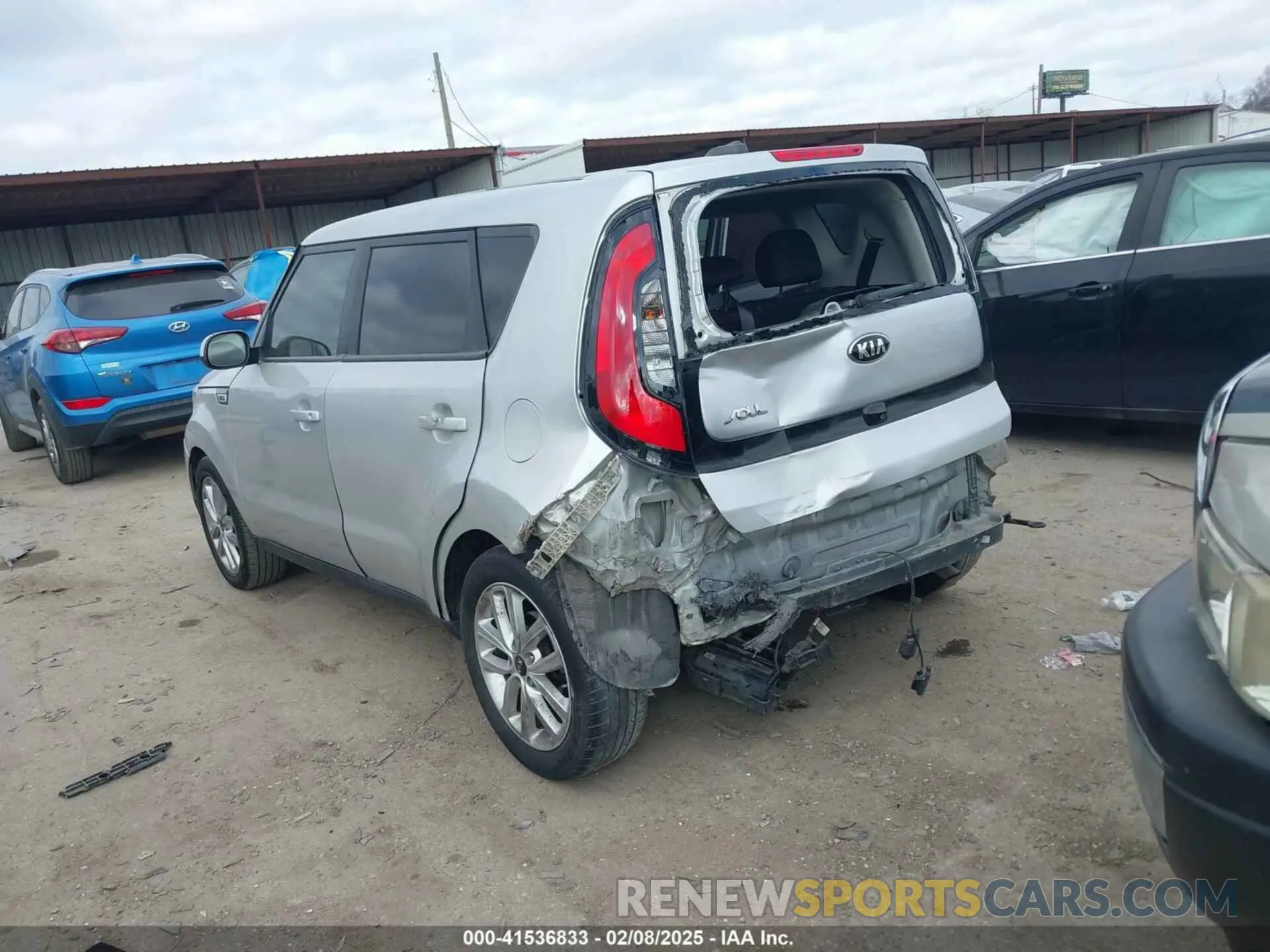 3 Photograph of a damaged car KNDJP3A53K7698321 KIA SOUL 2019