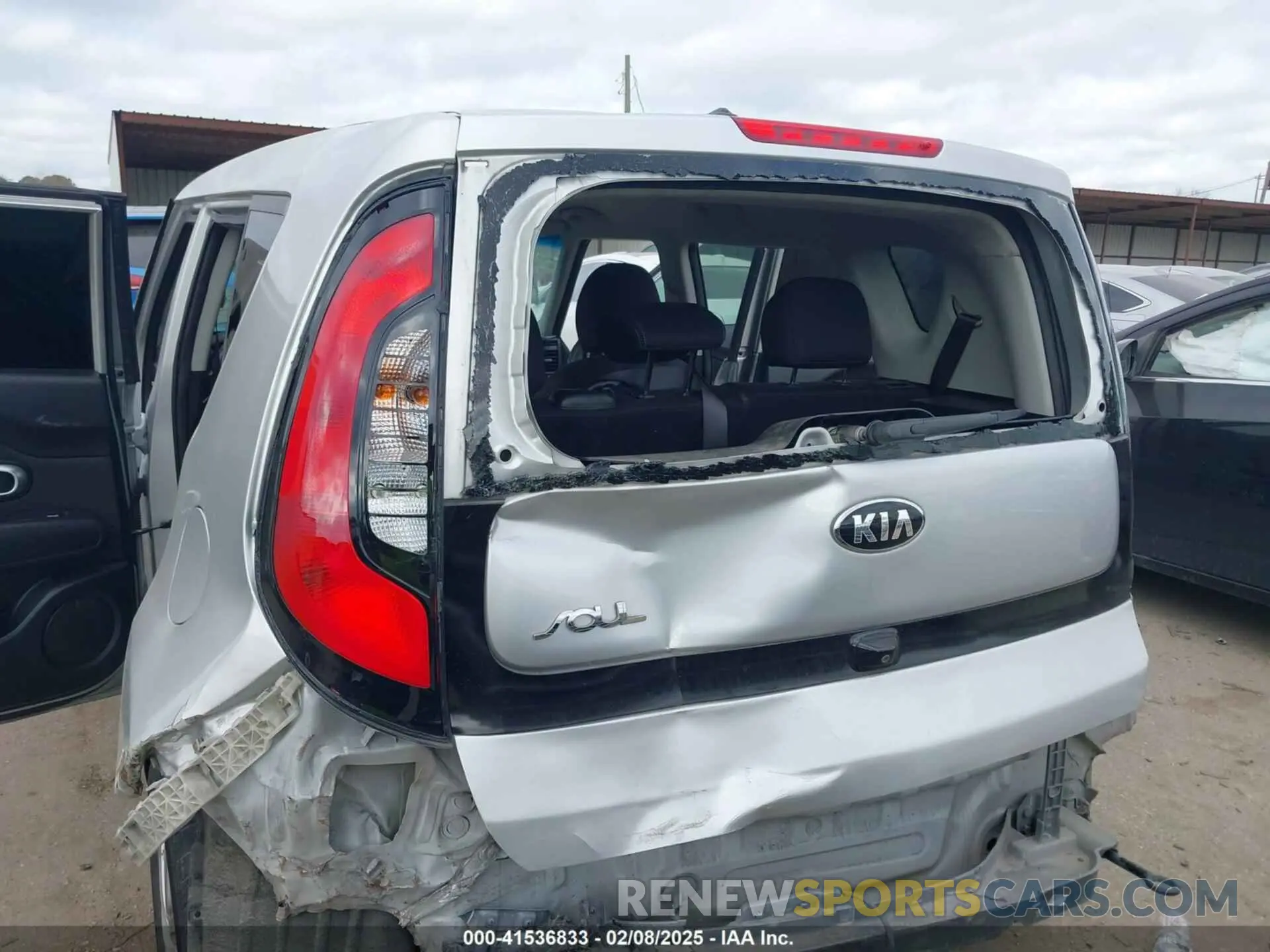 6 Photograph of a damaged car KNDJP3A53K7698321 KIA SOUL 2019