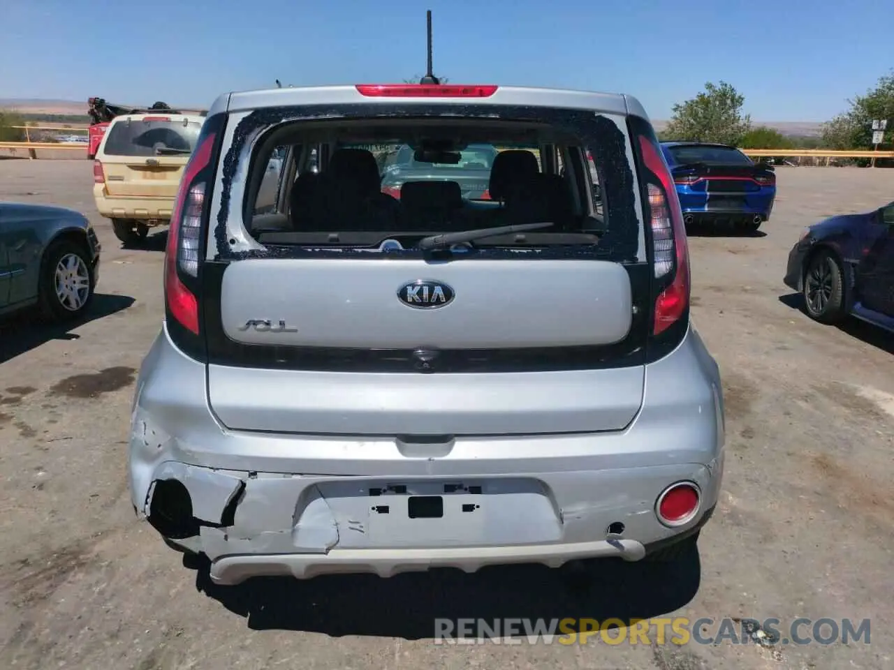 6 Photograph of a damaged car KNDJP3A54K7005529 KIA SOUL 2019