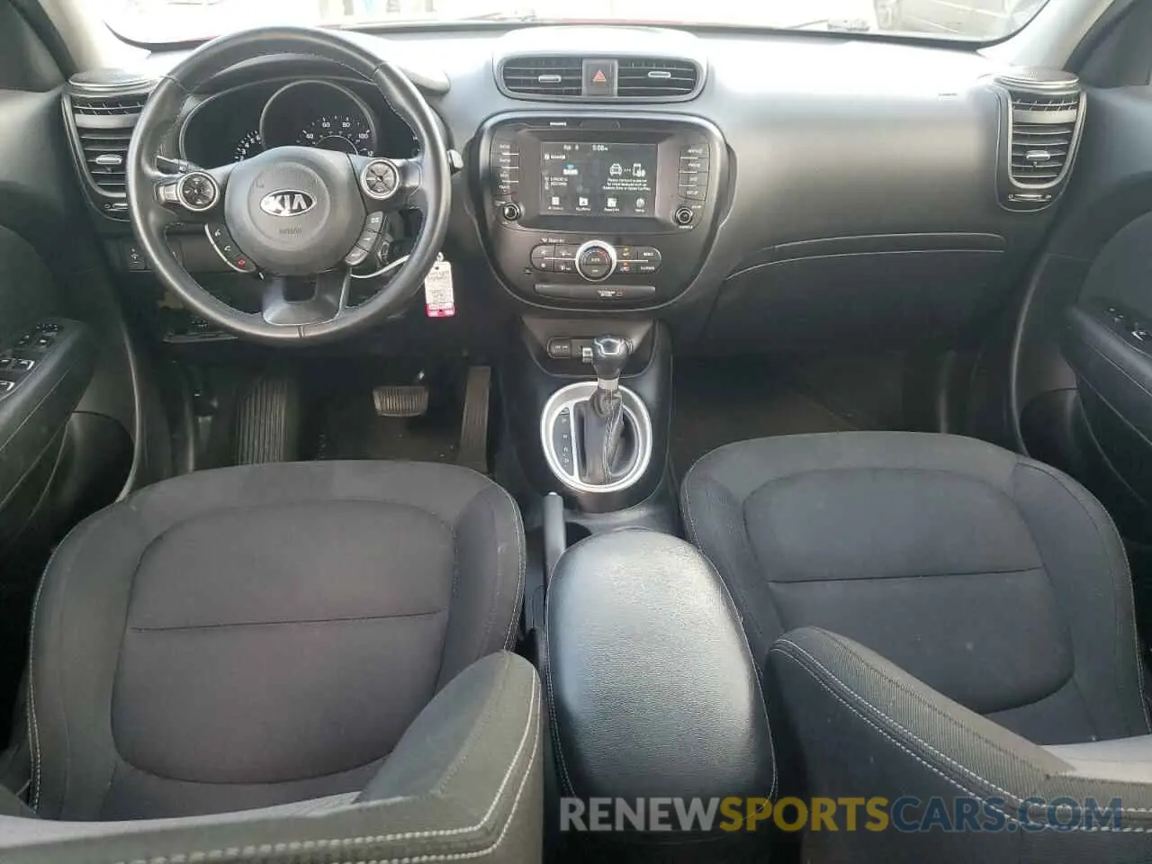 8 Photograph of a damaged car KNDJP3A54K7666154 KIA SOUL 2019