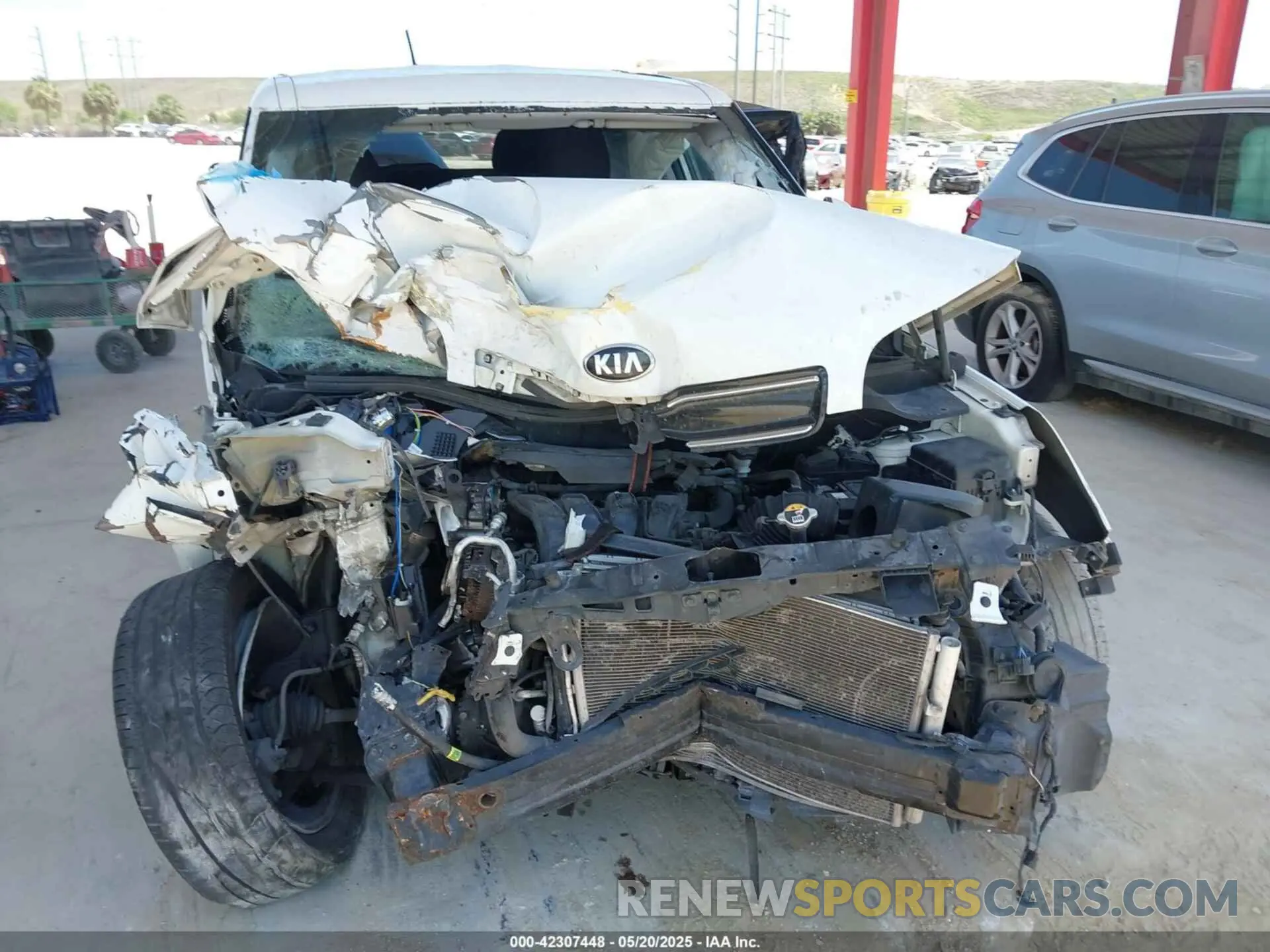6 Photograph of a damaged car KNDJP3A54K7671564 KIA SOUL 2019