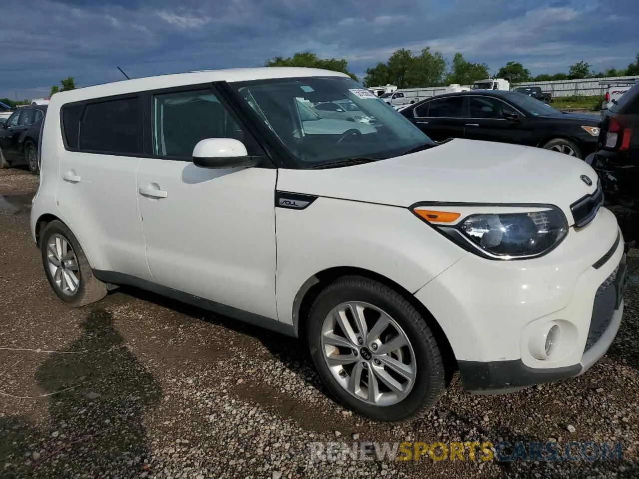 4 Photograph of a damaged car KNDJP3A54K7678031 KIA SOUL 2019