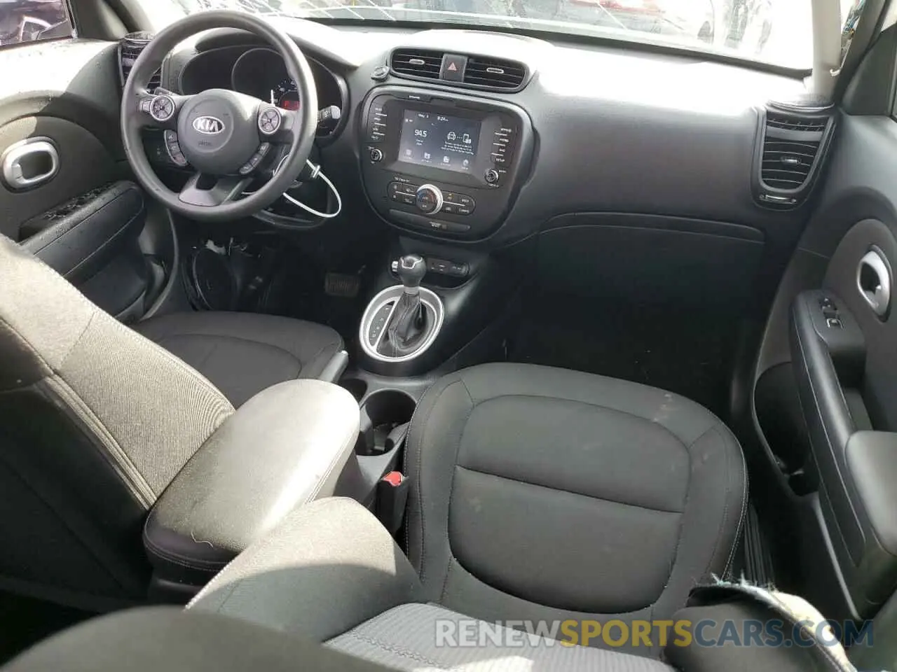 8 Photograph of a damaged car KNDJP3A54K7678031 KIA SOUL 2019