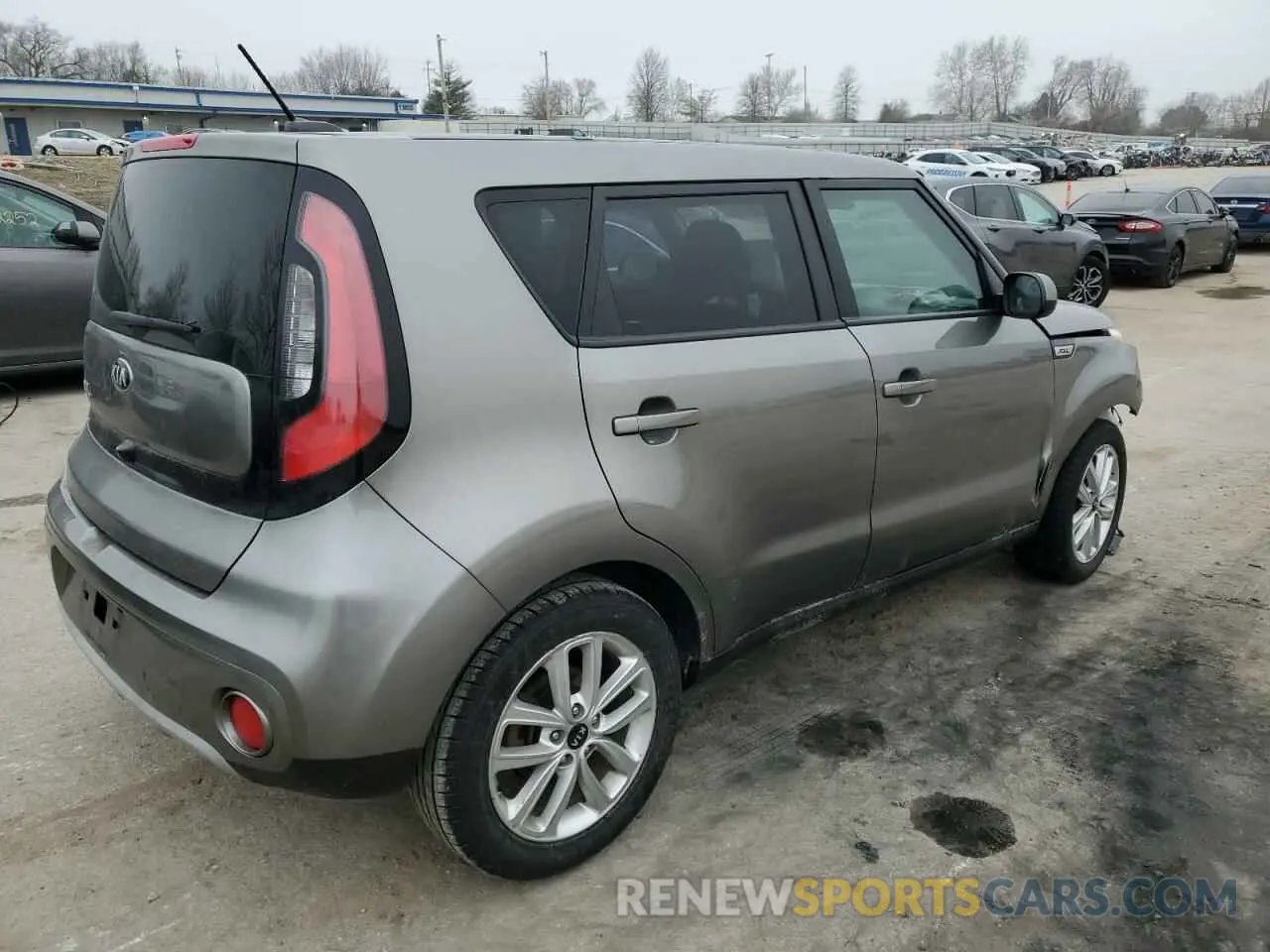 3 Photograph of a damaged car KNDJP3A54K7698604 KIA SOUL 2019
