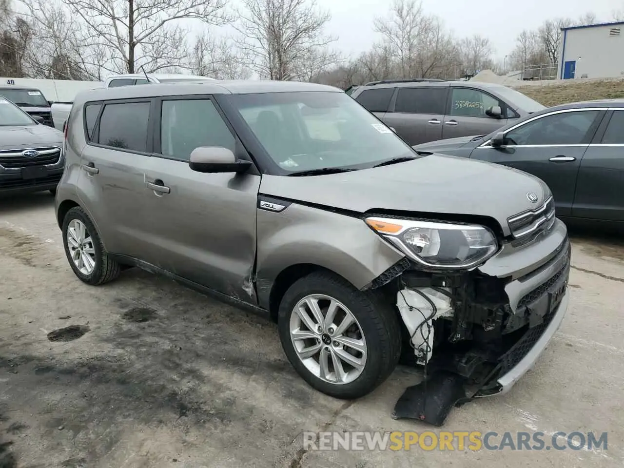 4 Photograph of a damaged car KNDJP3A54K7698604 KIA SOUL 2019