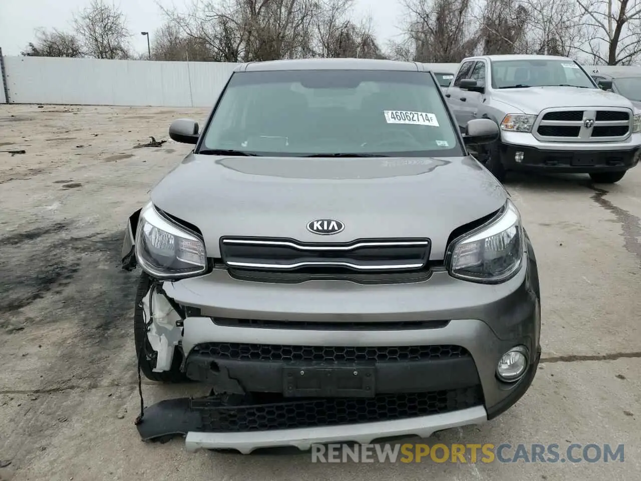 5 Photograph of a damaged car KNDJP3A54K7698604 KIA SOUL 2019