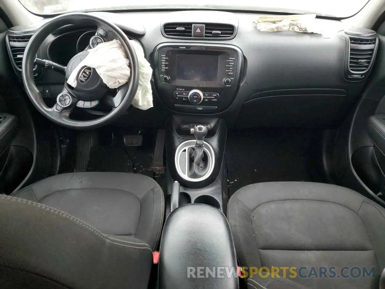 8 Photograph of a damaged car KNDJP3A54K7698604 KIA SOUL 2019