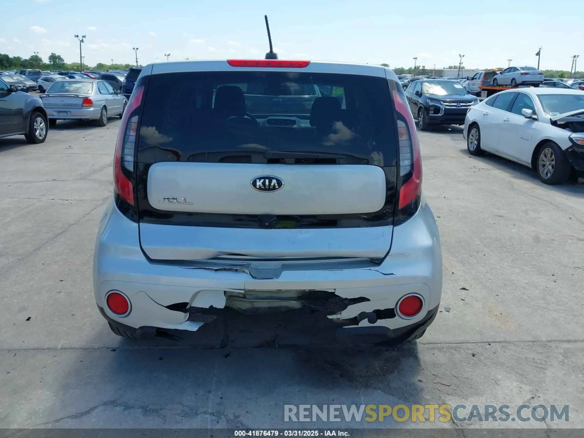 16 Photograph of a damaged car KNDJP3A54K7698876 KIA SOUL 2019