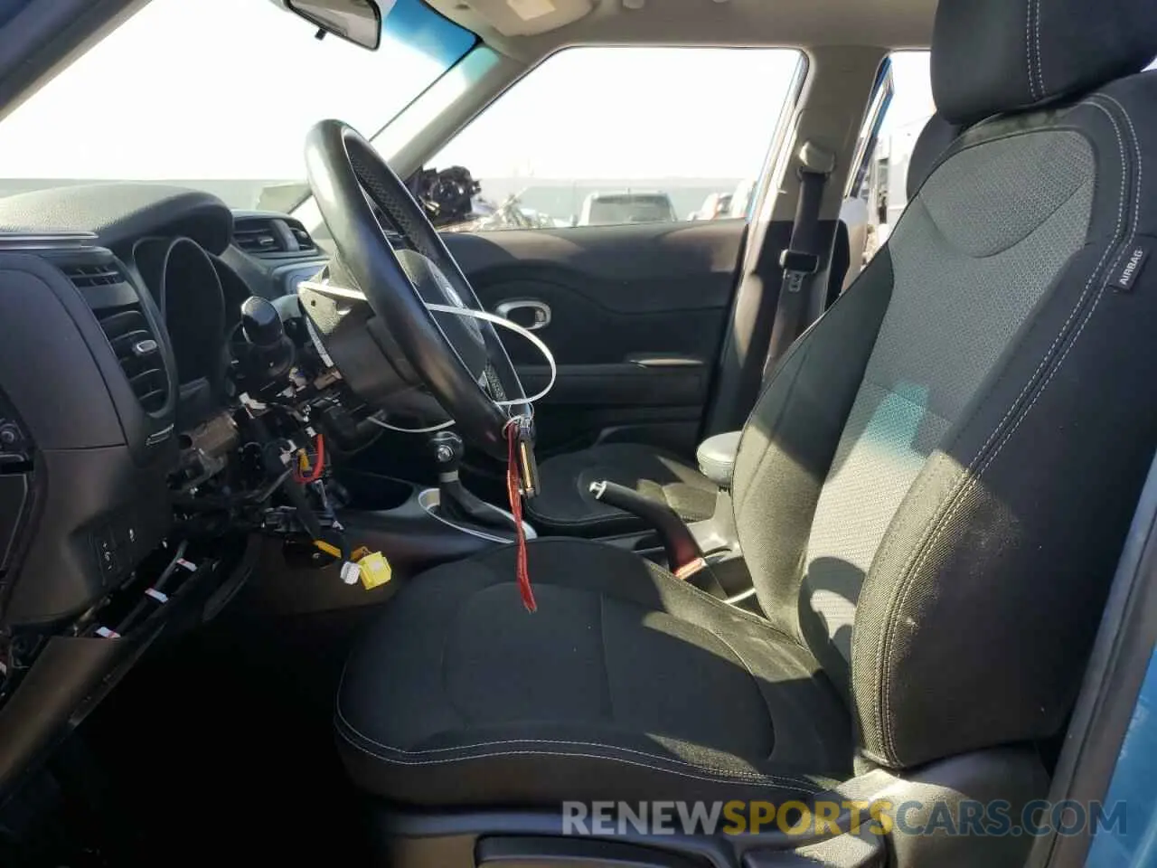 7 Photograph of a damaged car KNDJP3A55K7645099 KIA SOUL 2019
