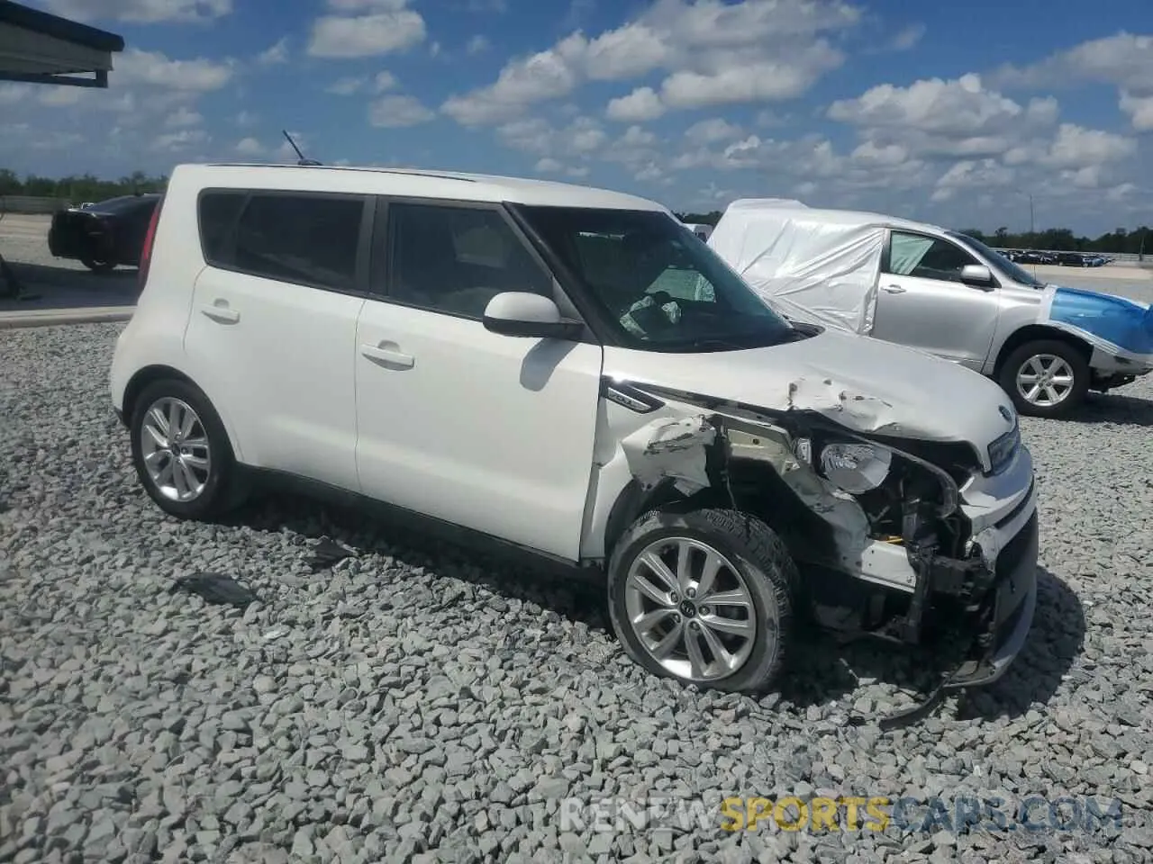 4 Photograph of a damaged car KNDJP3A55K7915772 KIA SOUL 2019