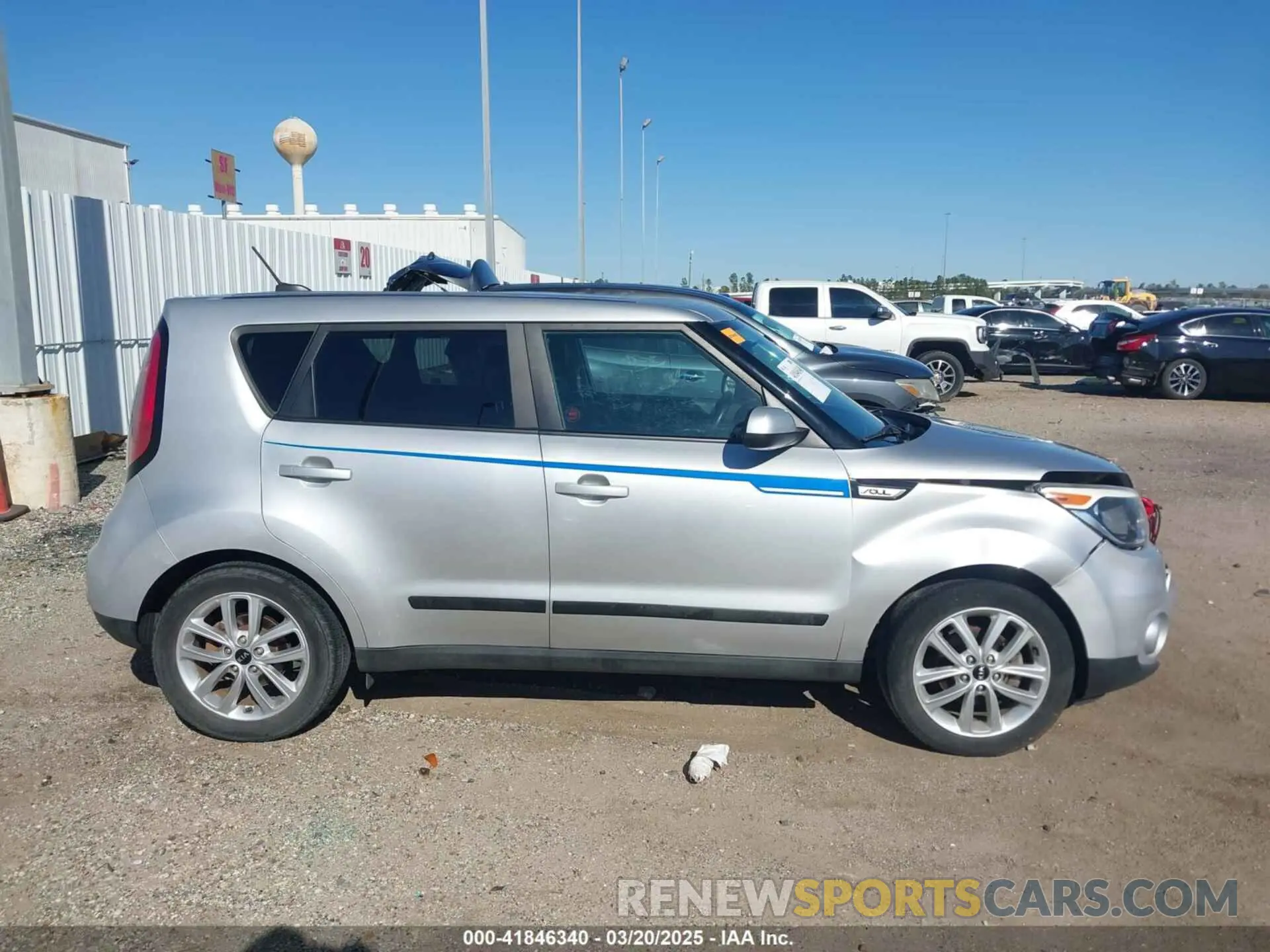 13 Photograph of a damaged car KNDJP3A56K7639781 KIA SOUL 2019