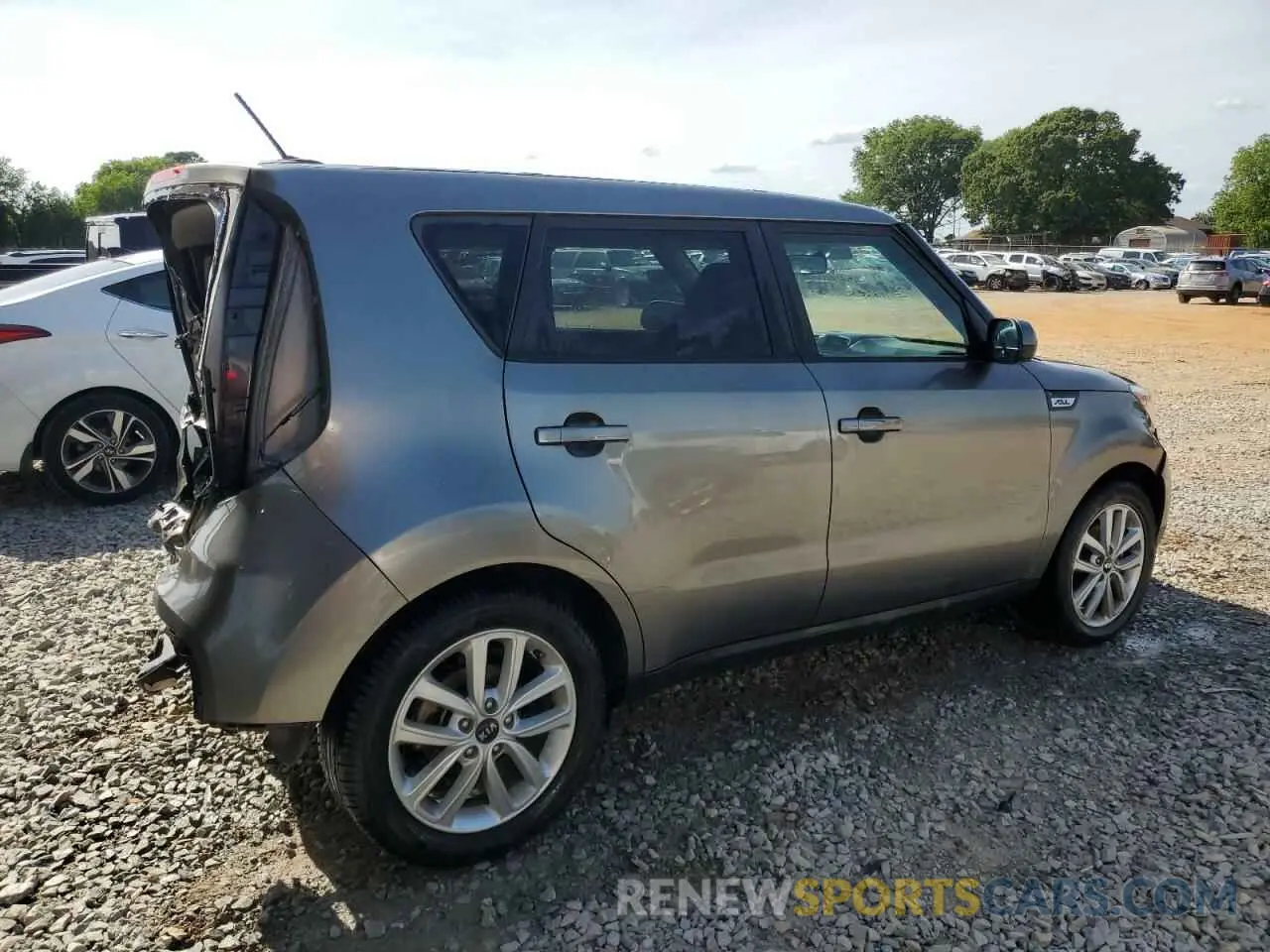3 Photograph of a damaged car KNDJP3A56K7697938 KIA SOUL 2019