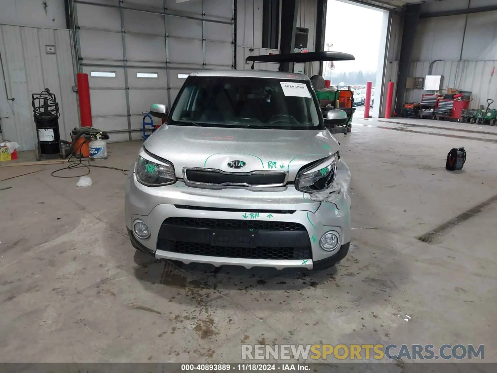 12 Photograph of a damaged car KNDJP3A56K7698796 KIA SOUL 2019