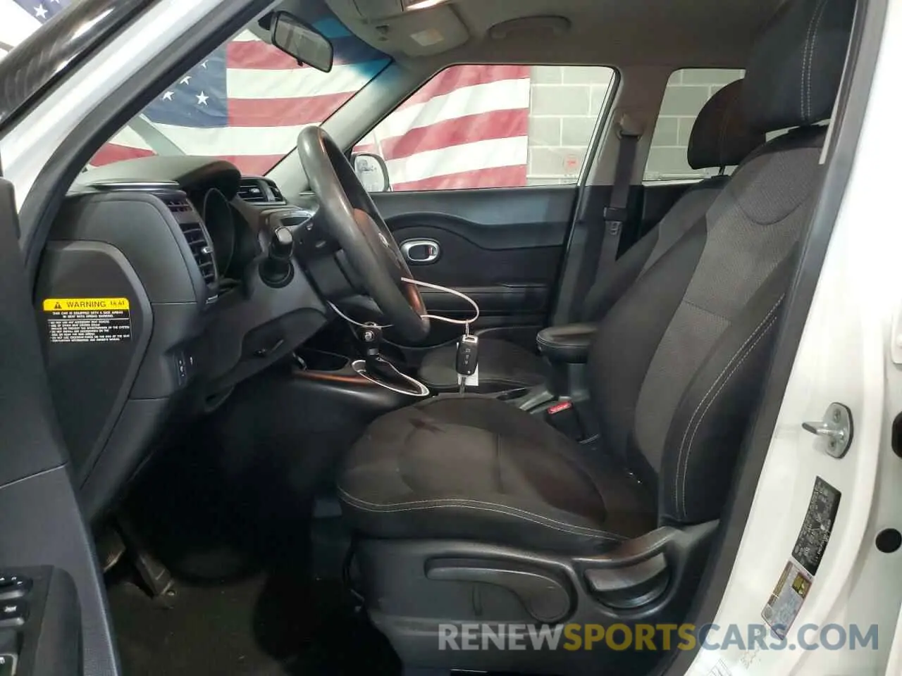 7 Photograph of a damaged car KNDJP3A56K7918289 KIA SOUL 2019