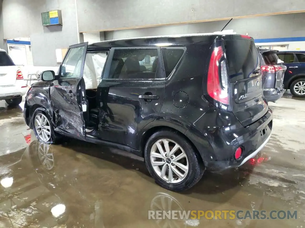 2 Photograph of a damaged car KNDJP3A56K7920060 KIA SOUL 2019
