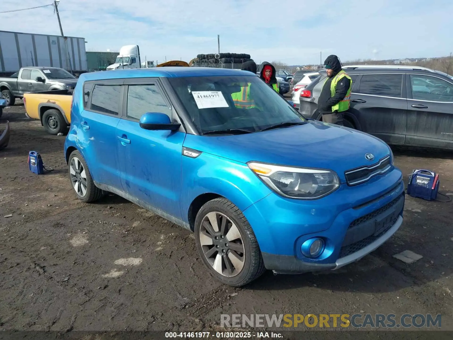 1 Photograph of a damaged car KNDJP3A57K7672479 KIA SOUL 2019