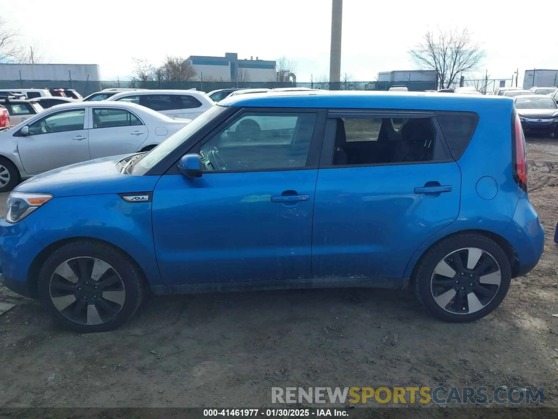 14 Photograph of a damaged car KNDJP3A57K7672479 KIA SOUL 2019