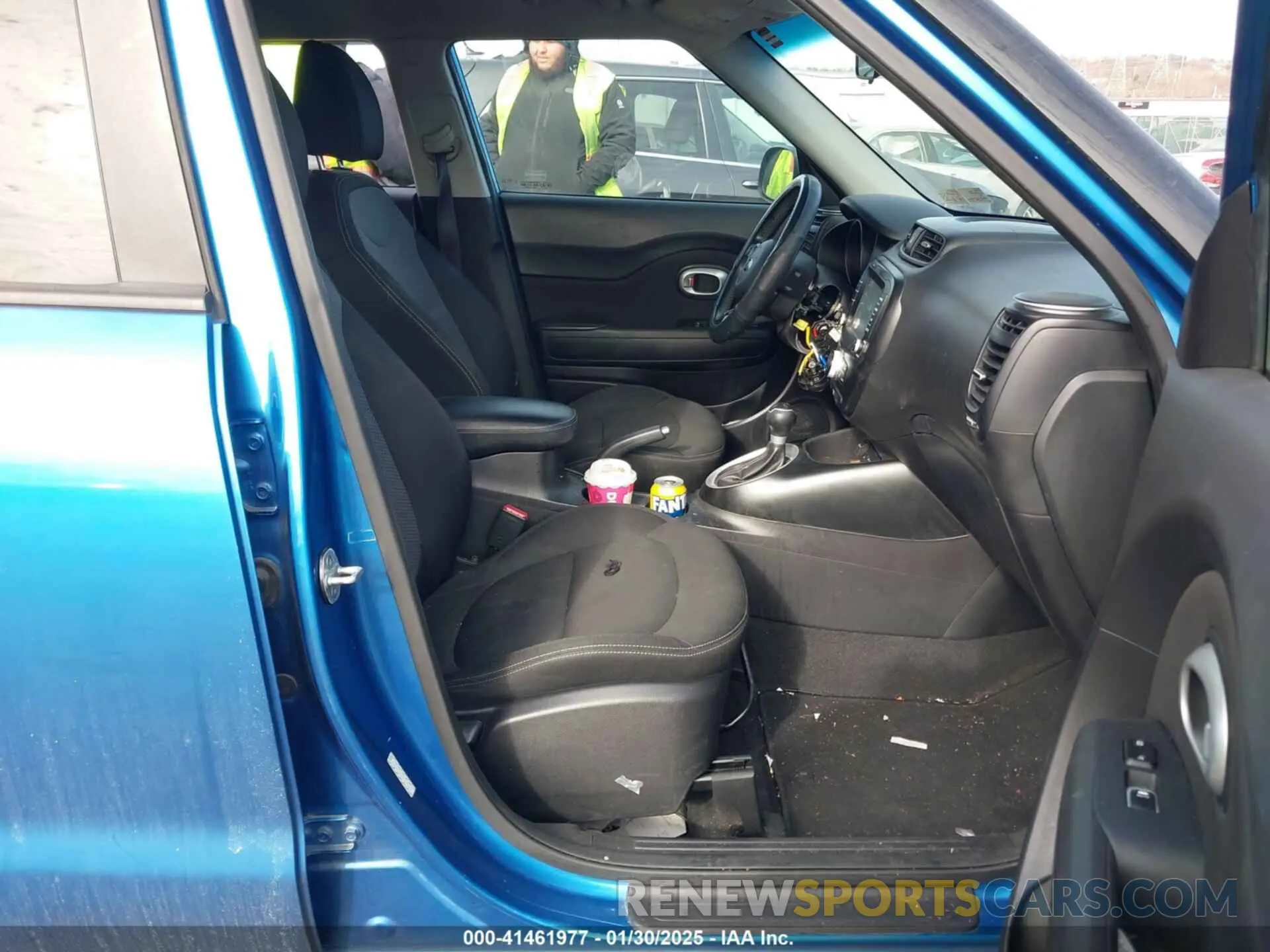 5 Photograph of a damaged car KNDJP3A57K7672479 KIA SOUL 2019