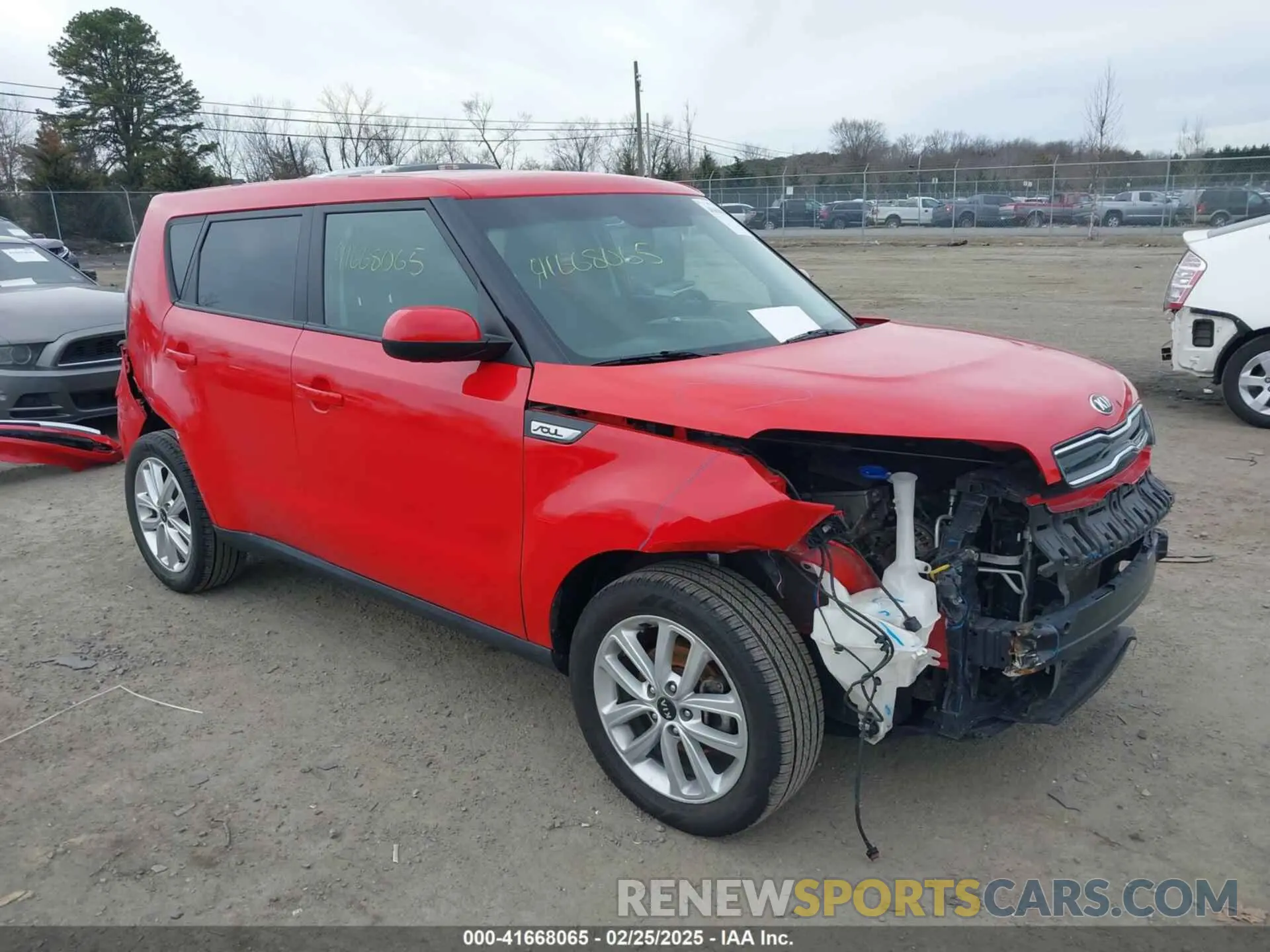 1 Photograph of a damaged car KNDJP3A58K7015495 KIA SOUL 2019