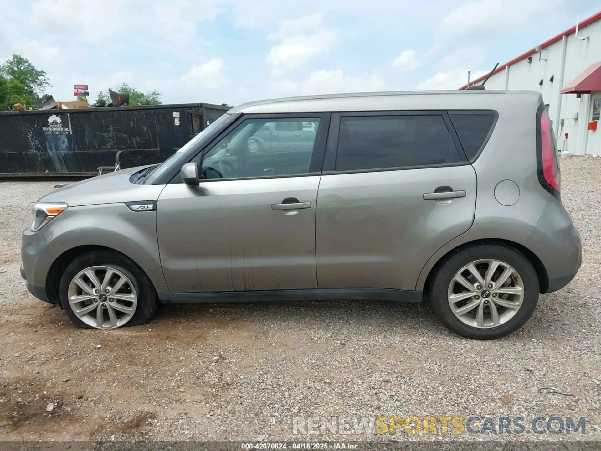 13 Photograph of a damaged car KNDJP3A58K7021748 KIA SOUL 2019