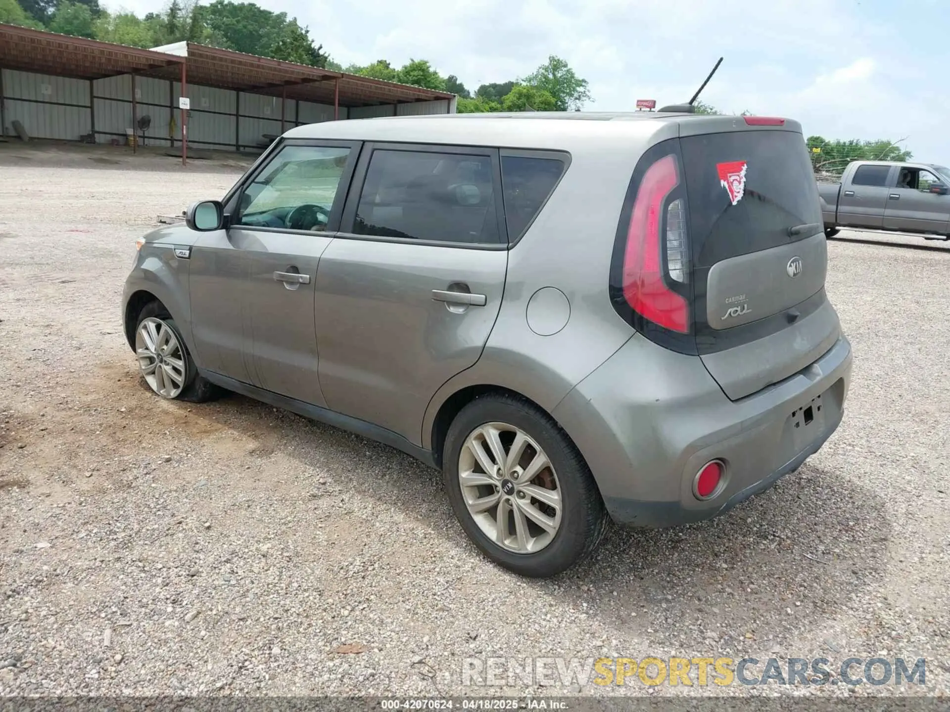 3 Photograph of a damaged car KNDJP3A58K7021748 KIA SOUL 2019
