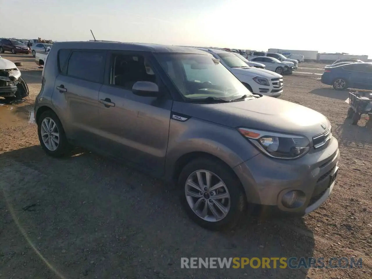 4 Photograph of a damaged car KNDJP3A58K7667646 KIA SOUL 2019