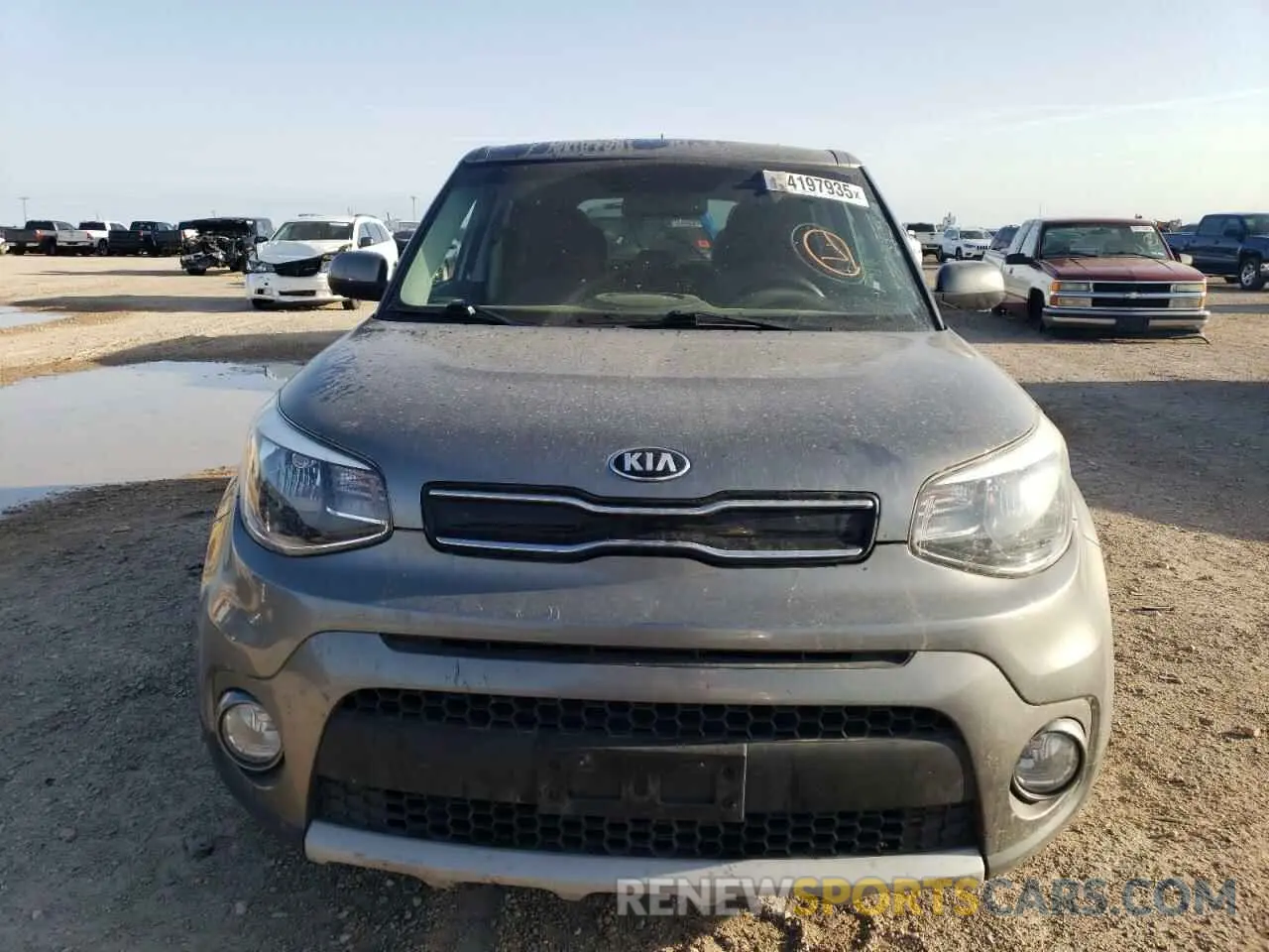 5 Photograph of a damaged car KNDJP3A58K7667646 KIA SOUL 2019