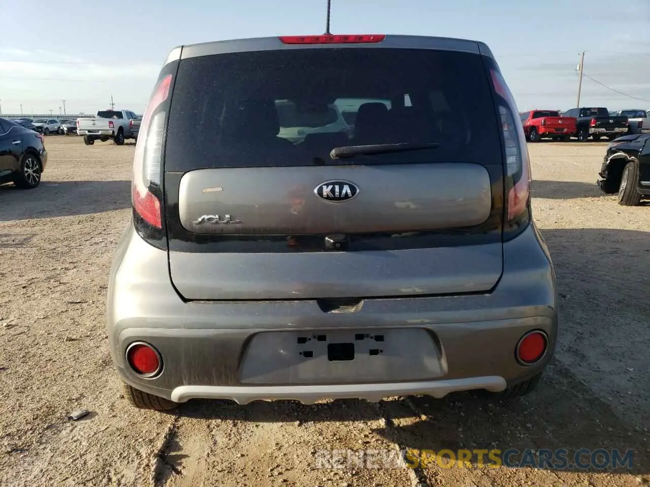 6 Photograph of a damaged car KNDJP3A58K7667646 KIA SOUL 2019