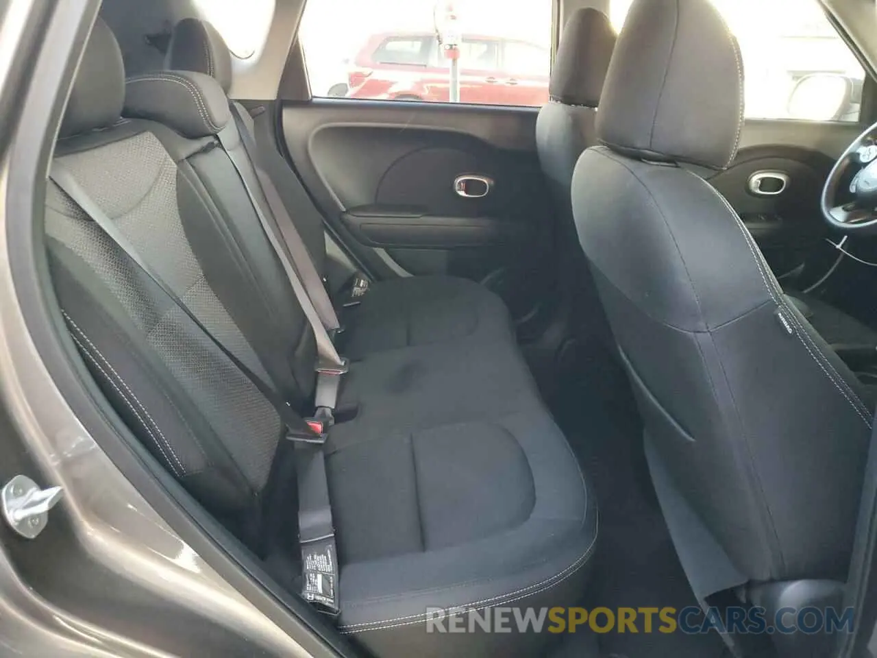 11 Photograph of a damaged car KNDJP3A58K7697360 KIA SOUL 2019