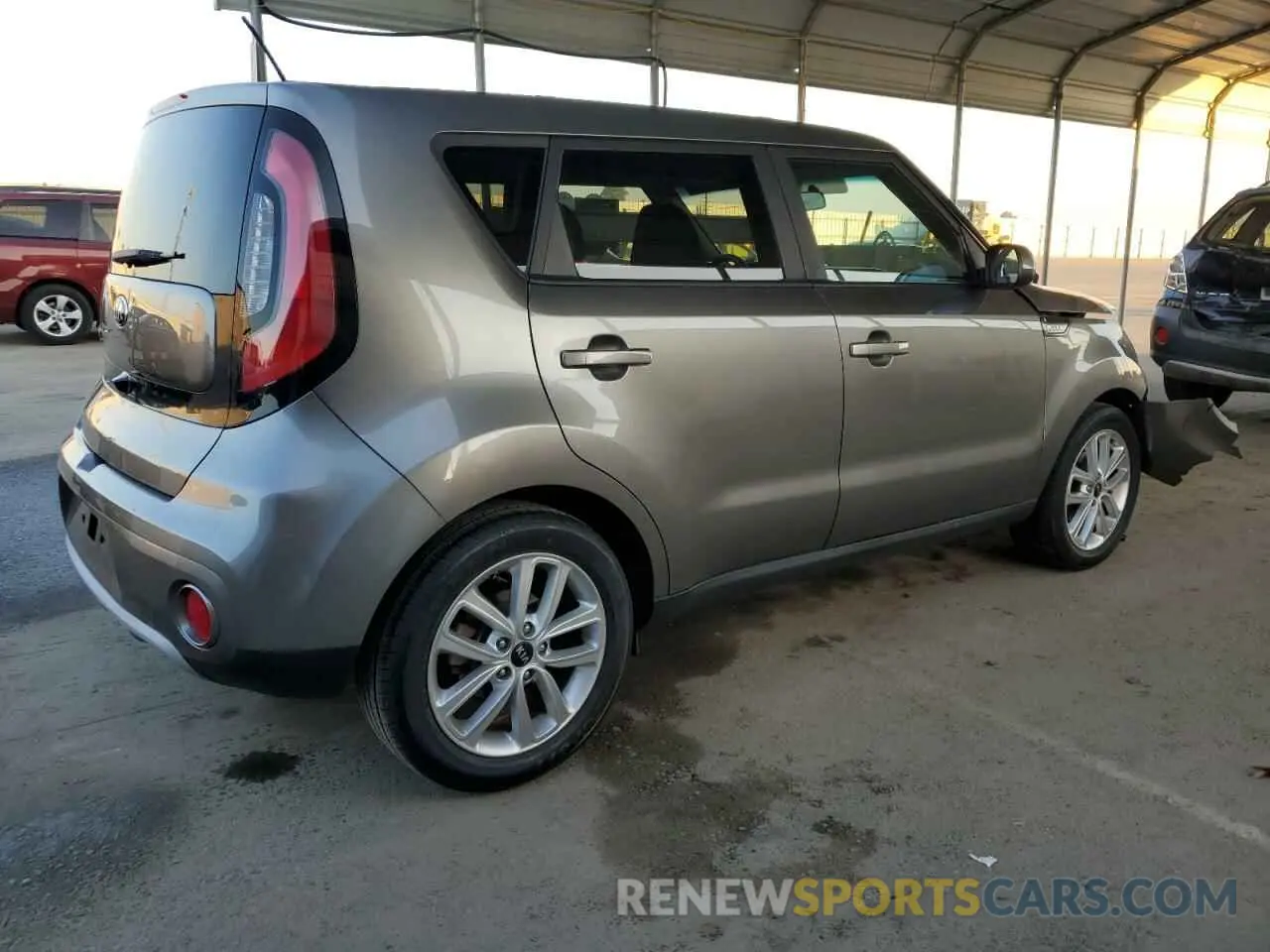 3 Photograph of a damaged car KNDJP3A58K7697360 KIA SOUL 2019