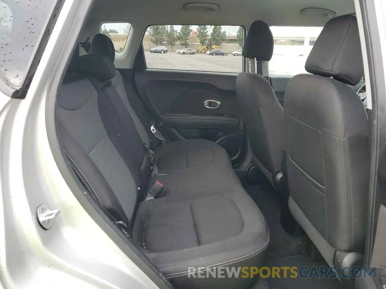 11 Photograph of a damaged car KNDJP3A58K7698797 KIA SOUL 2019
