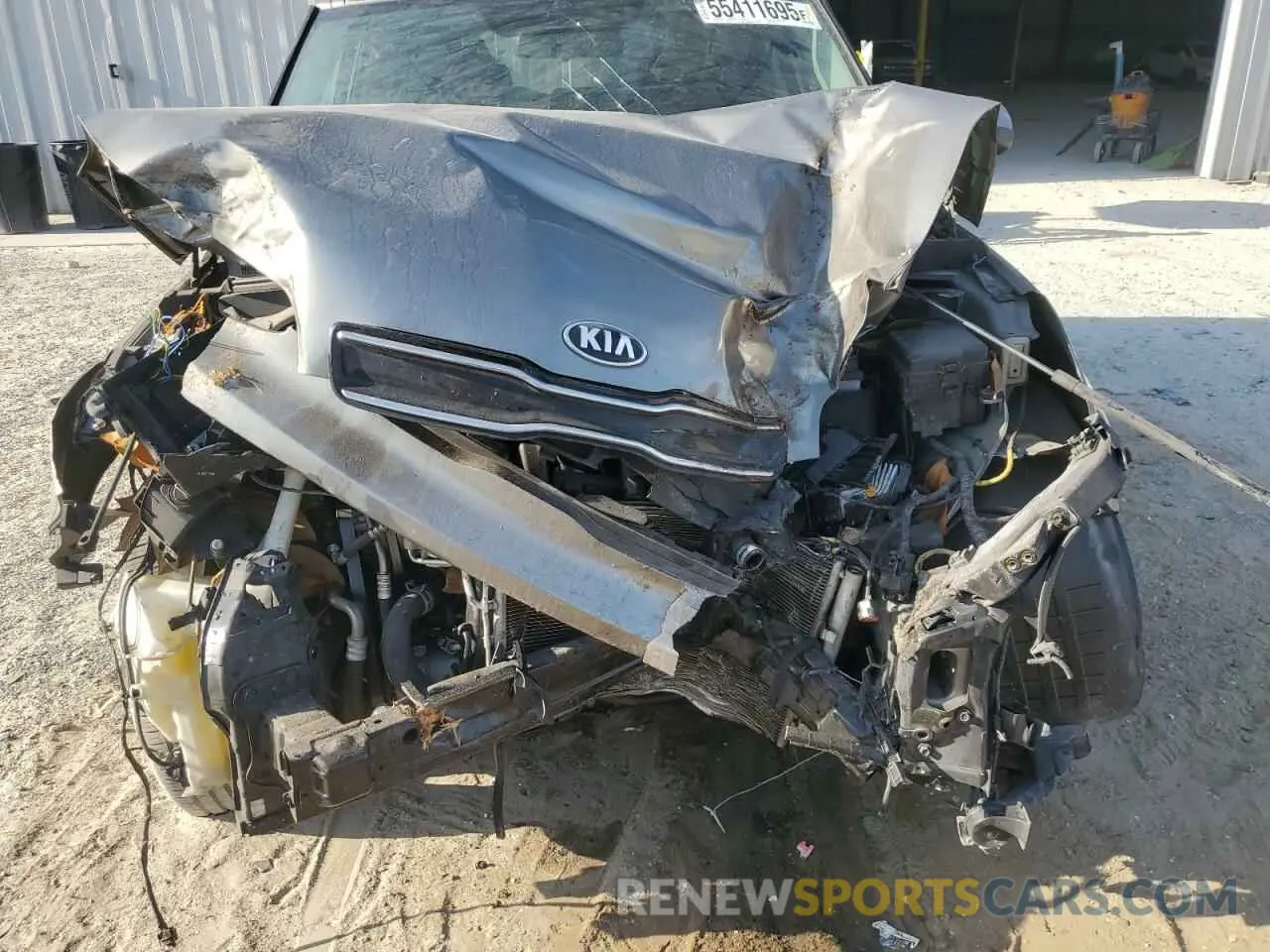 11 Photograph of a damaged car KNDJP3A58K7699481 KIA SOUL 2019