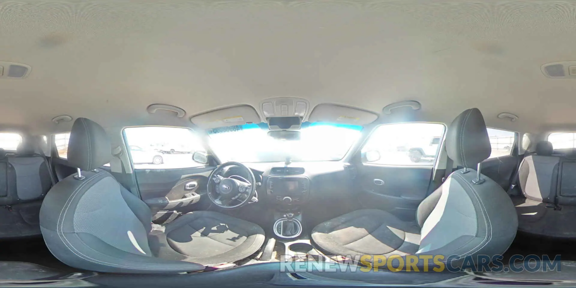 14 Photograph of a damaged car KNDJP3A59K7646613 KIA SOUL 2019