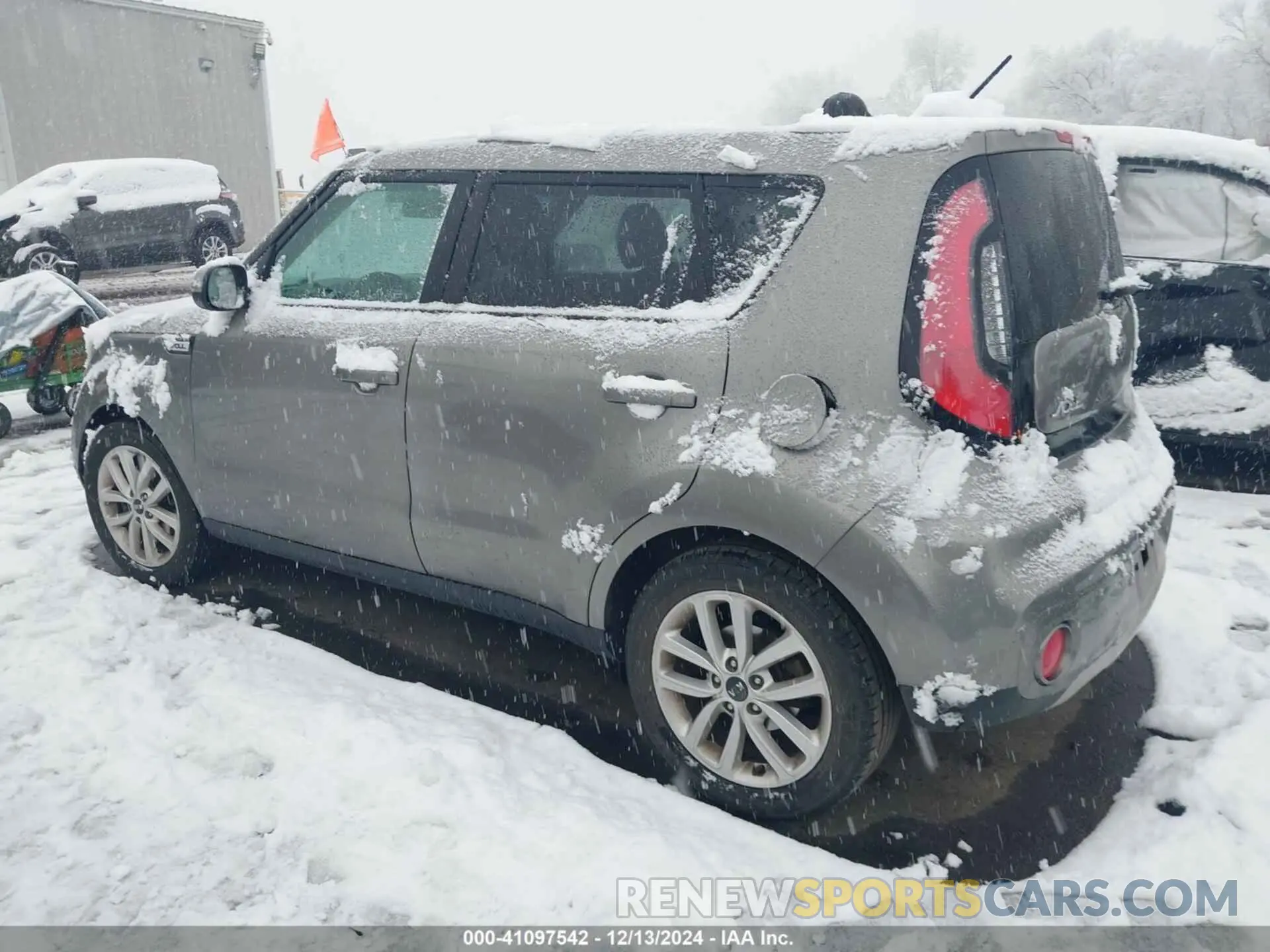 3 Photograph of a damaged car KNDJP3A59K7650516 KIA SOUL 2019