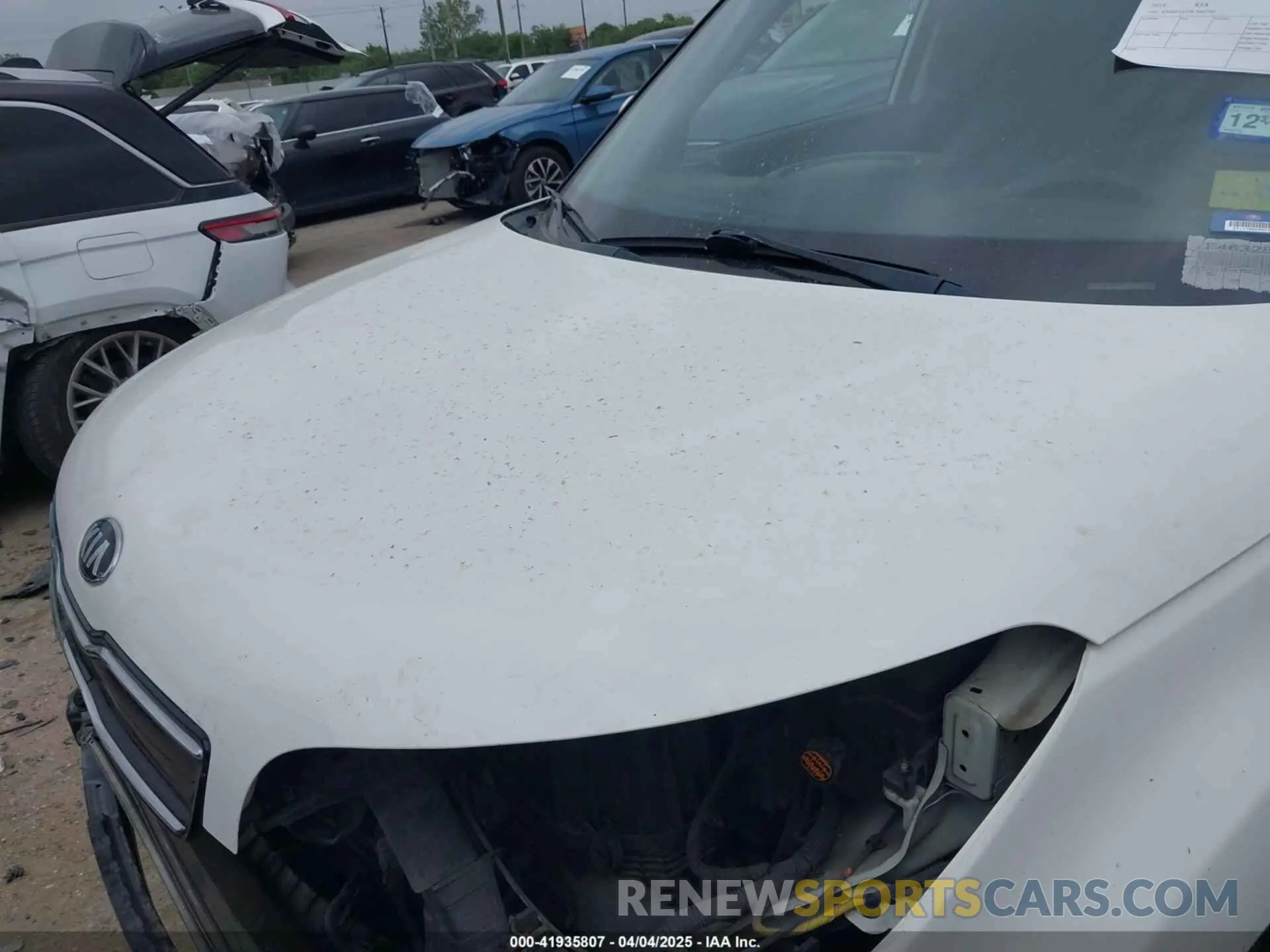 12 Photograph of a damaged car KNDJP3A59K7662245 KIA SOUL 2019