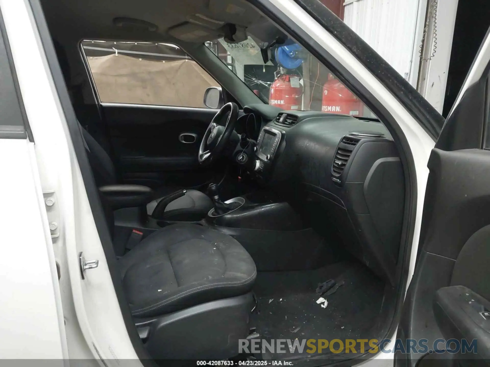 5 Photograph of a damaged car KNDJP3A5XK7008788 KIA SOUL 2019