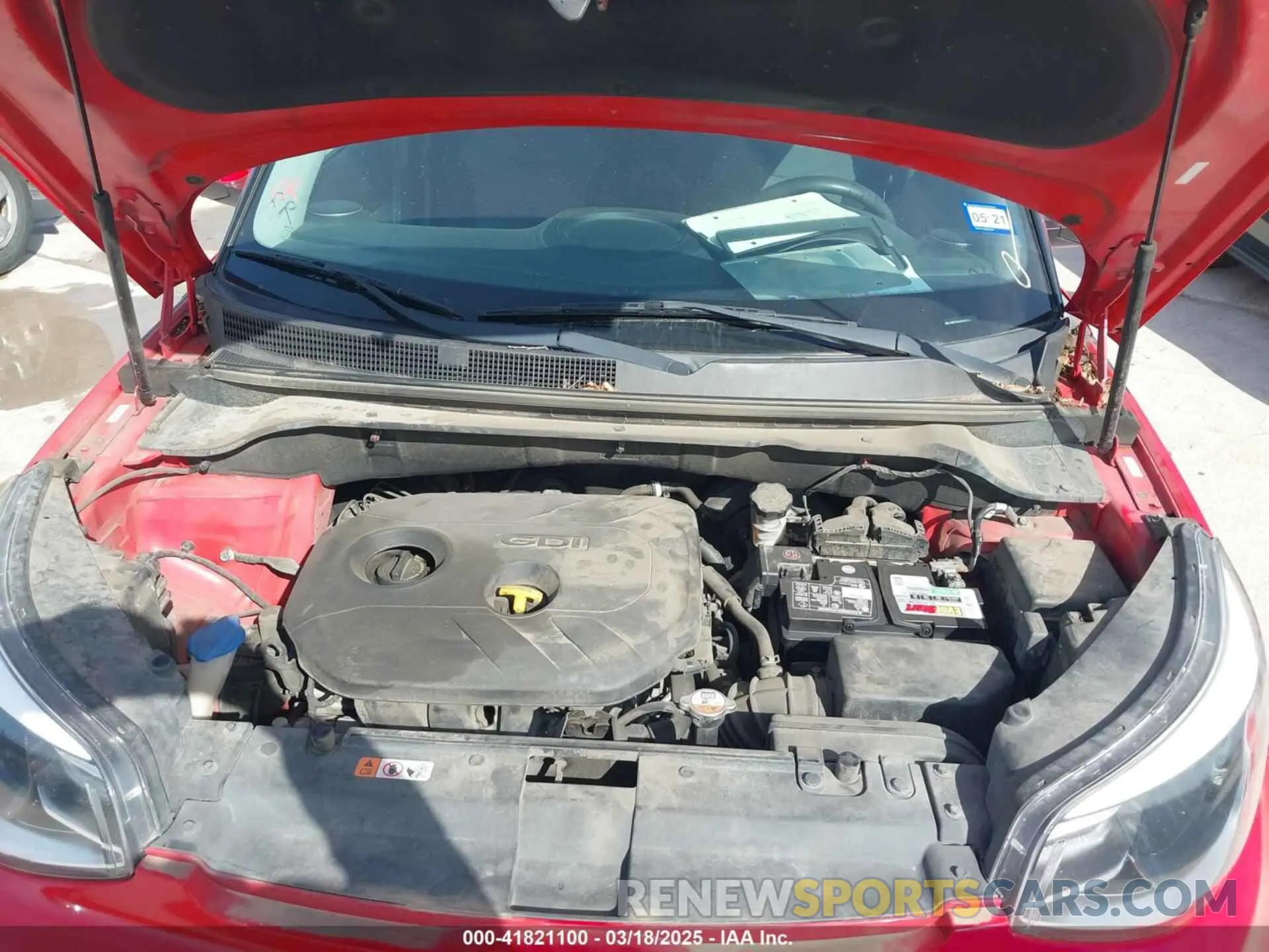 10 Photograph of a damaged car KNDJP3A5XK7021928 KIA SOUL 2019