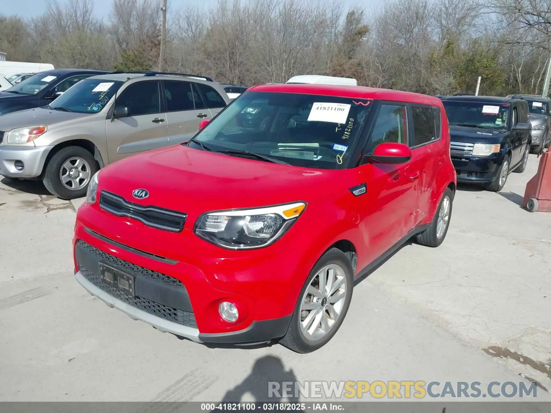 2 Photograph of a damaged car KNDJP3A5XK7021928 KIA SOUL 2019