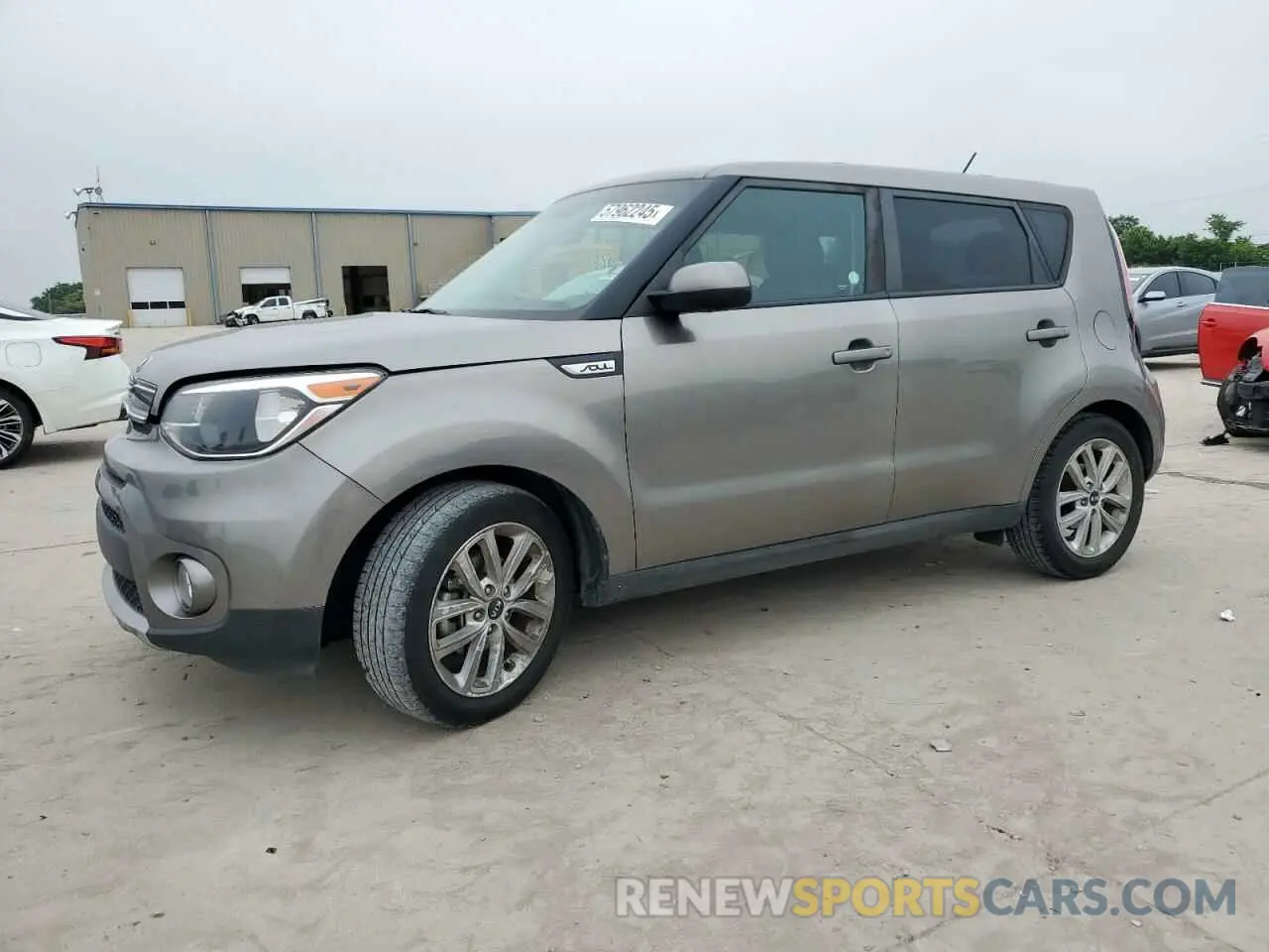 1 Photograph of a damaged car KNDJP3A5XK7629576 KIA SOUL 2019