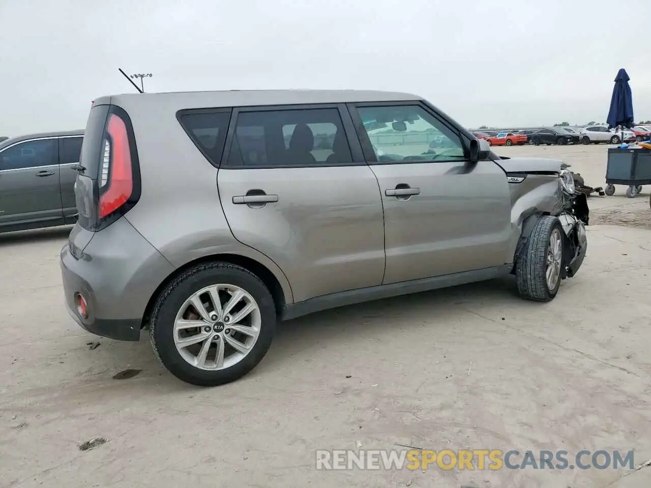 3 Photograph of a damaged car KNDJP3A5XK7629576 KIA SOUL 2019