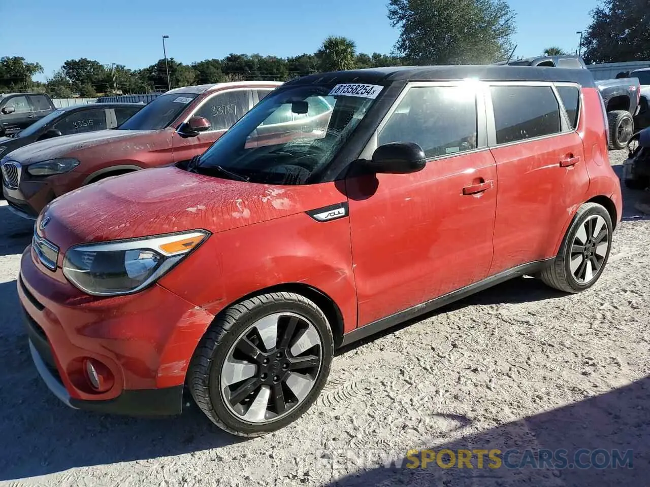 1 Photograph of a damaged car KNDJP3A5XK7656566 KIA SOUL 2019